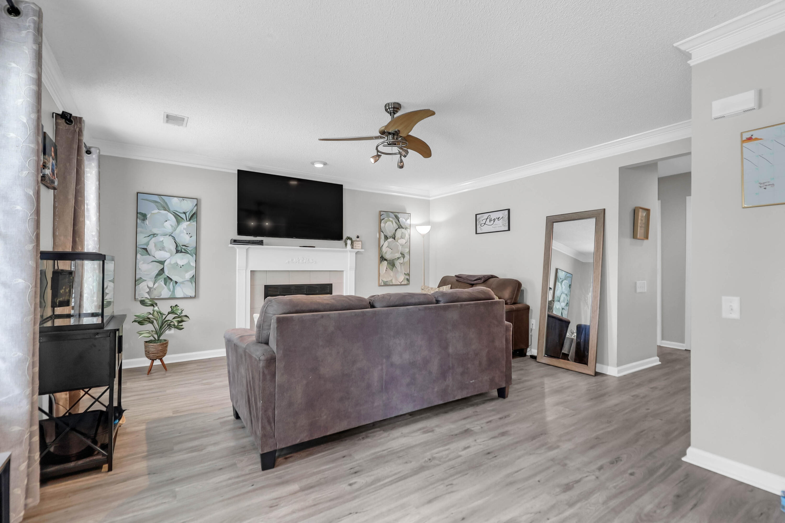 9232 Ayscough Road, Summerville