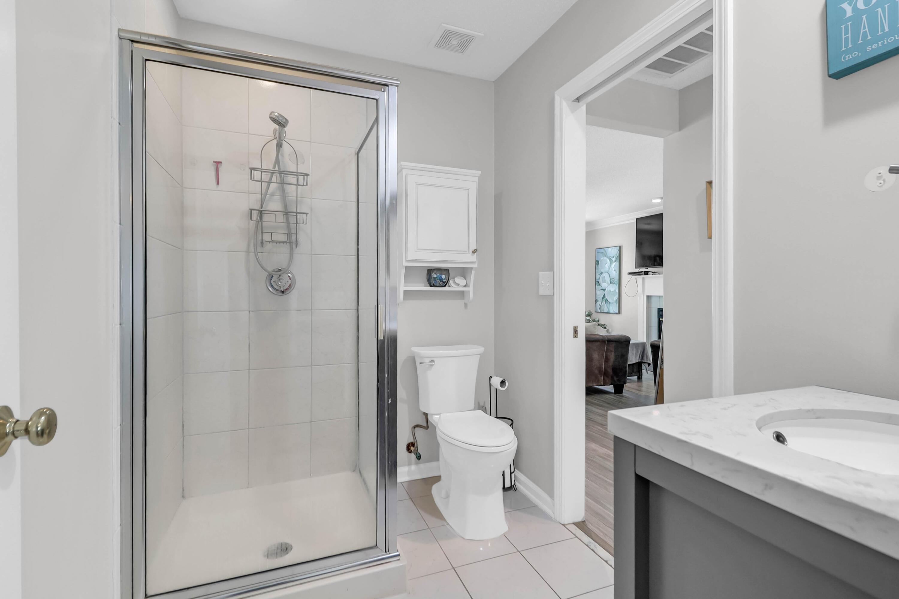 9232 Ayscough Road, Summerville