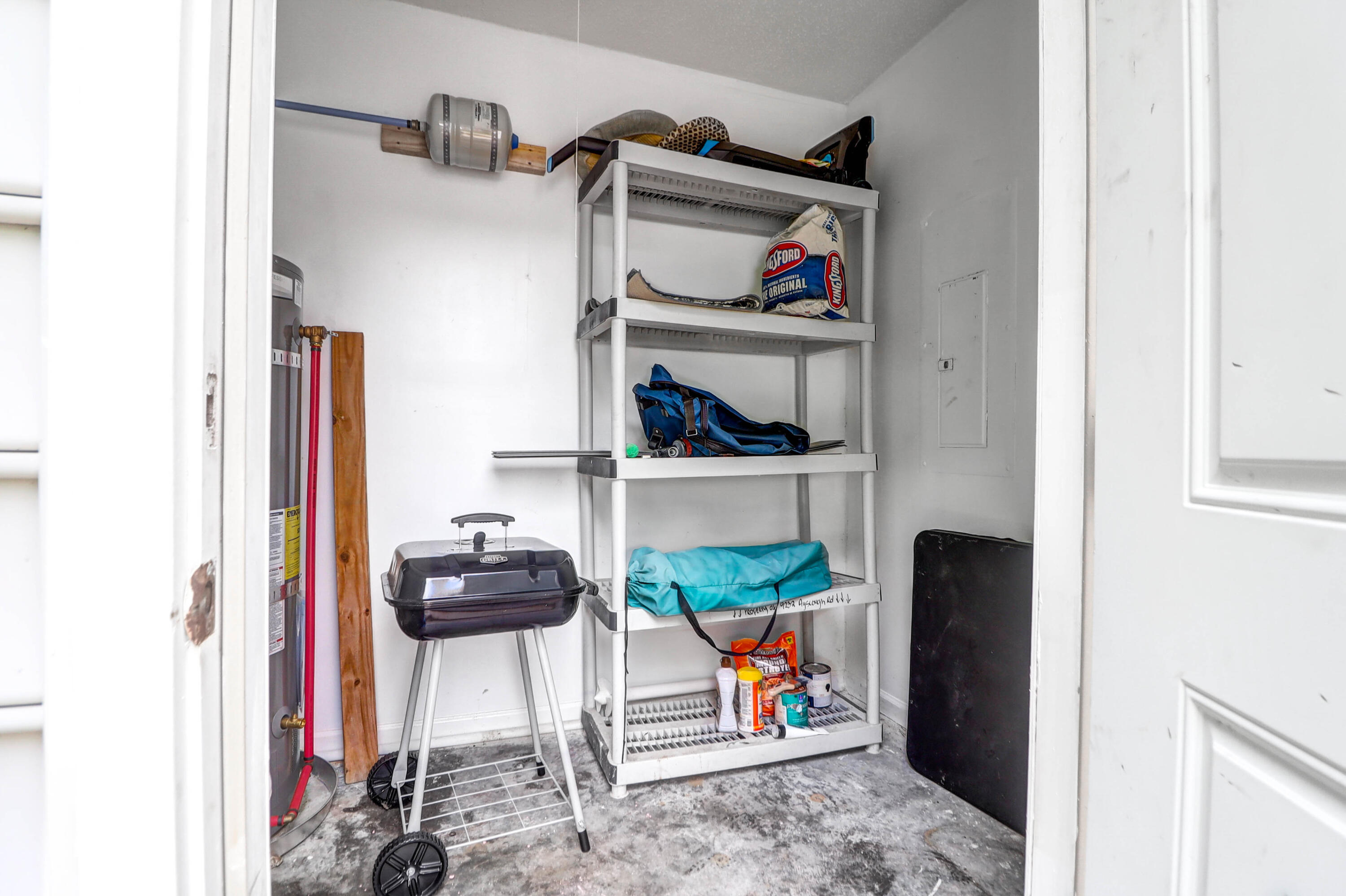 9232 Ayscough Road, Summerville