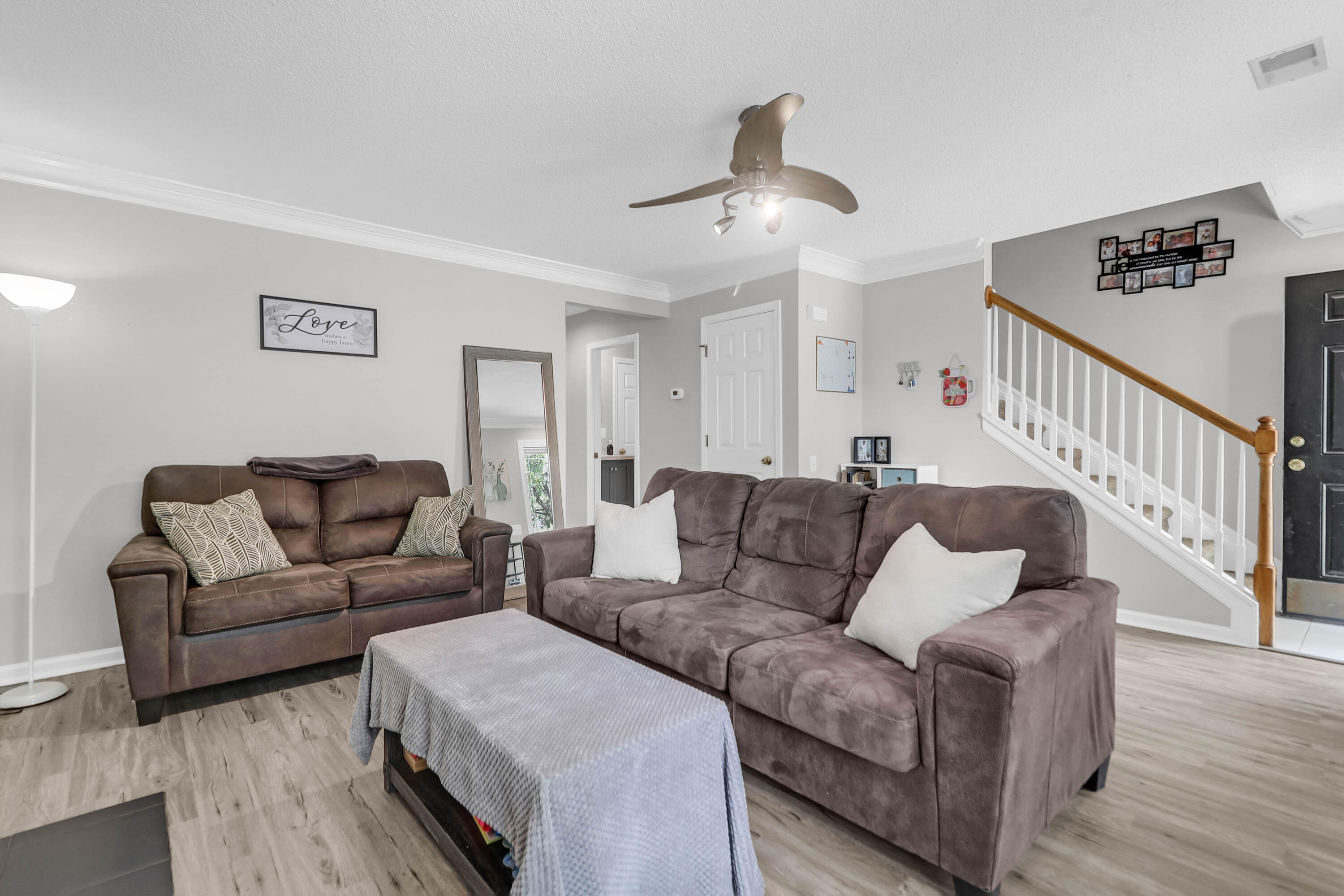 9232 Ayscough Road, Summerville