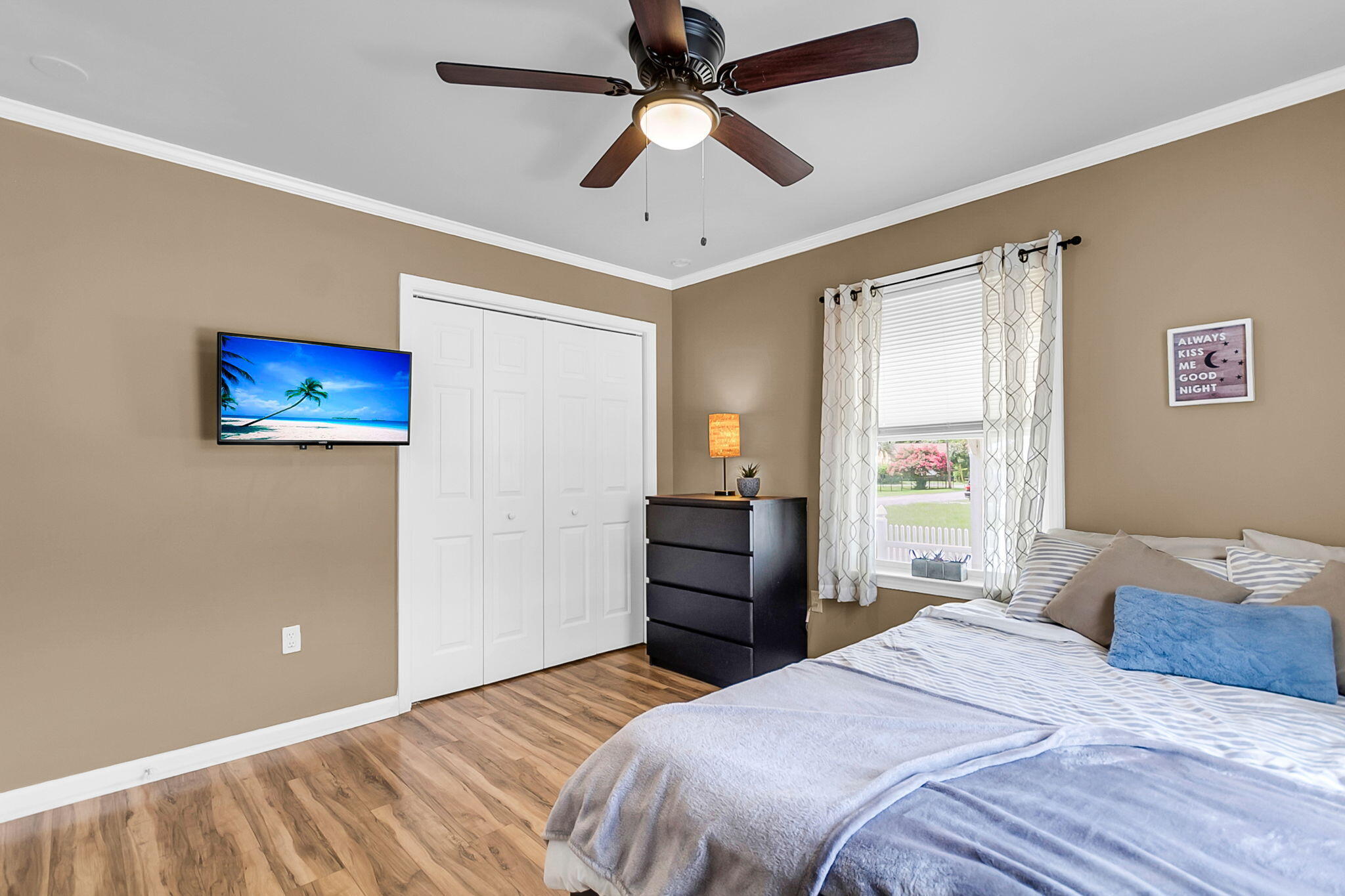 916 Hillsboro Drive, Charleston