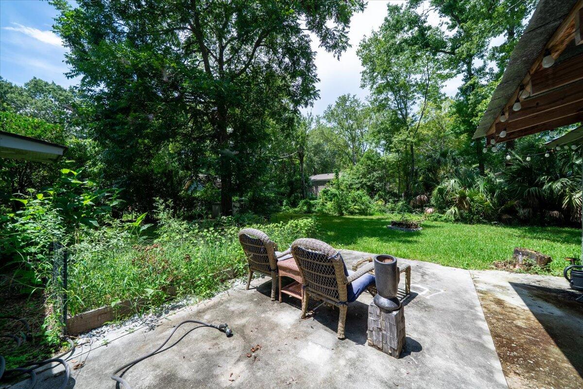 1618 Evergreen Street