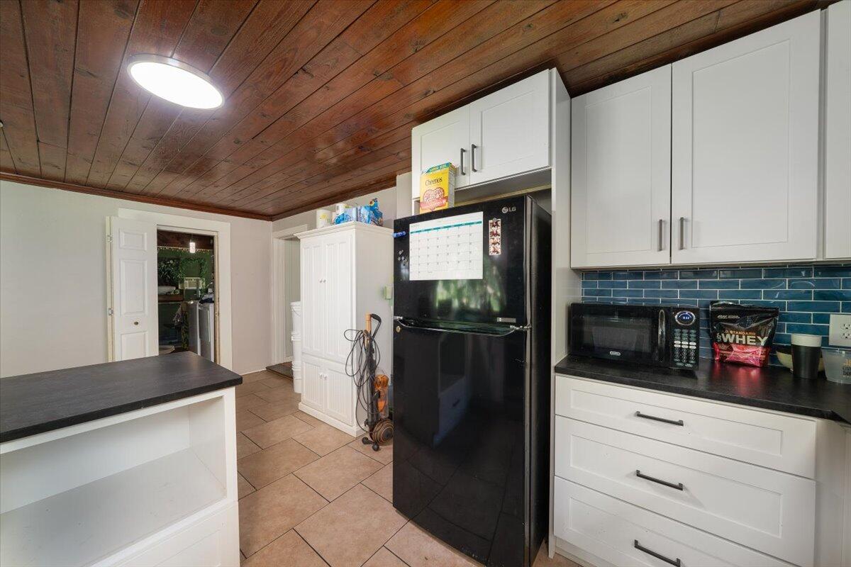 1618 Evergreen Street