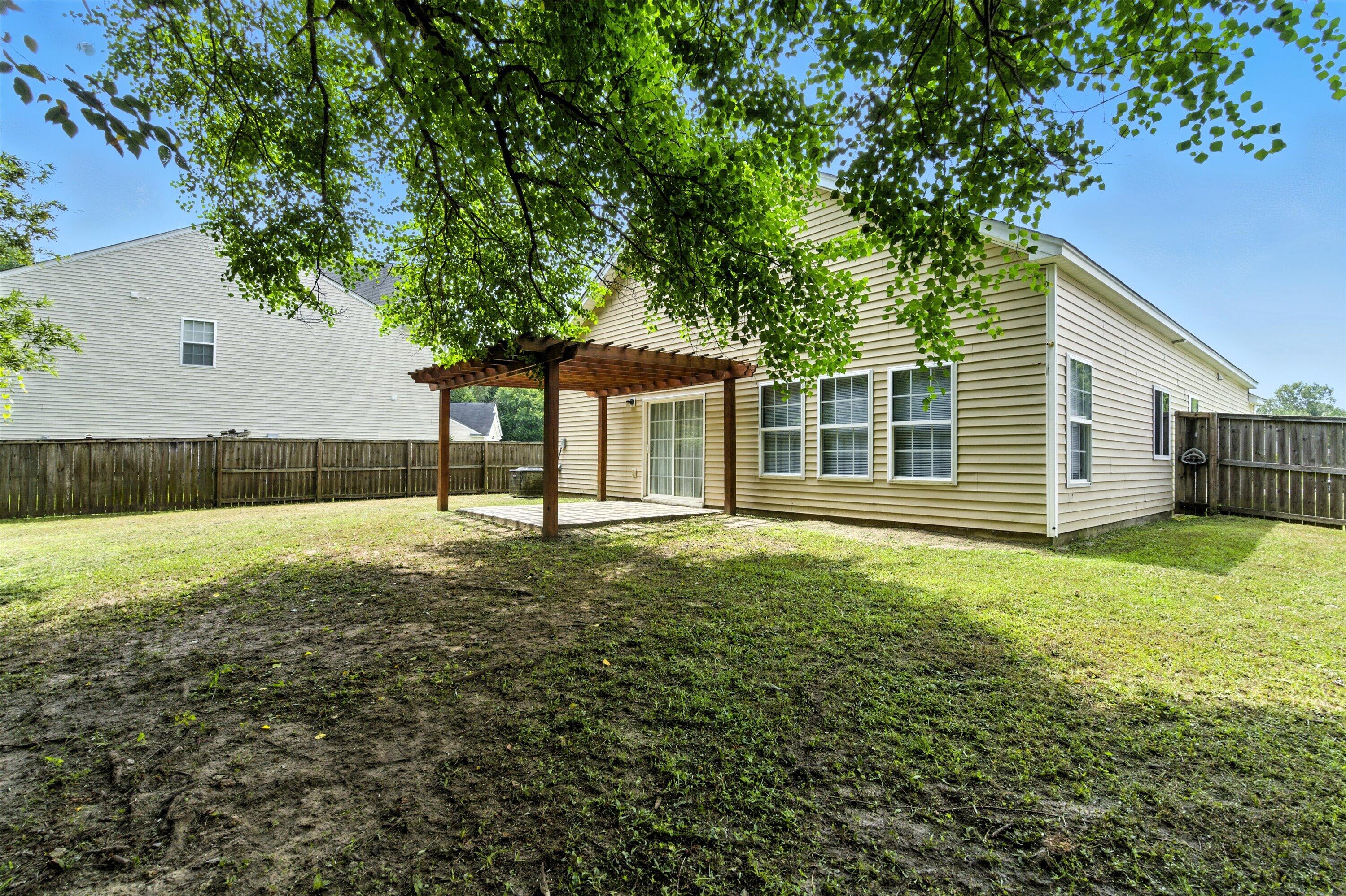 638 English Oak Circle, Moncks Corner