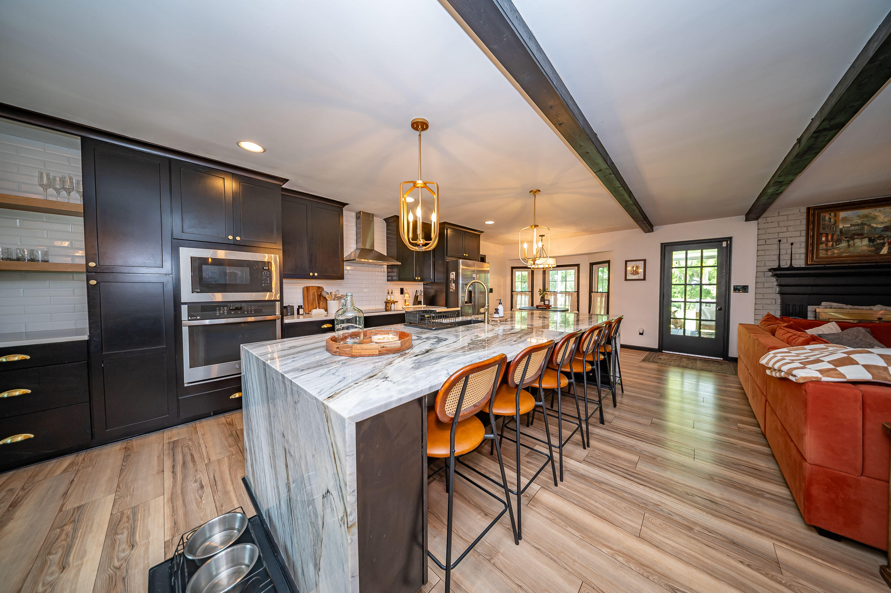 2943 Doncaster Drive