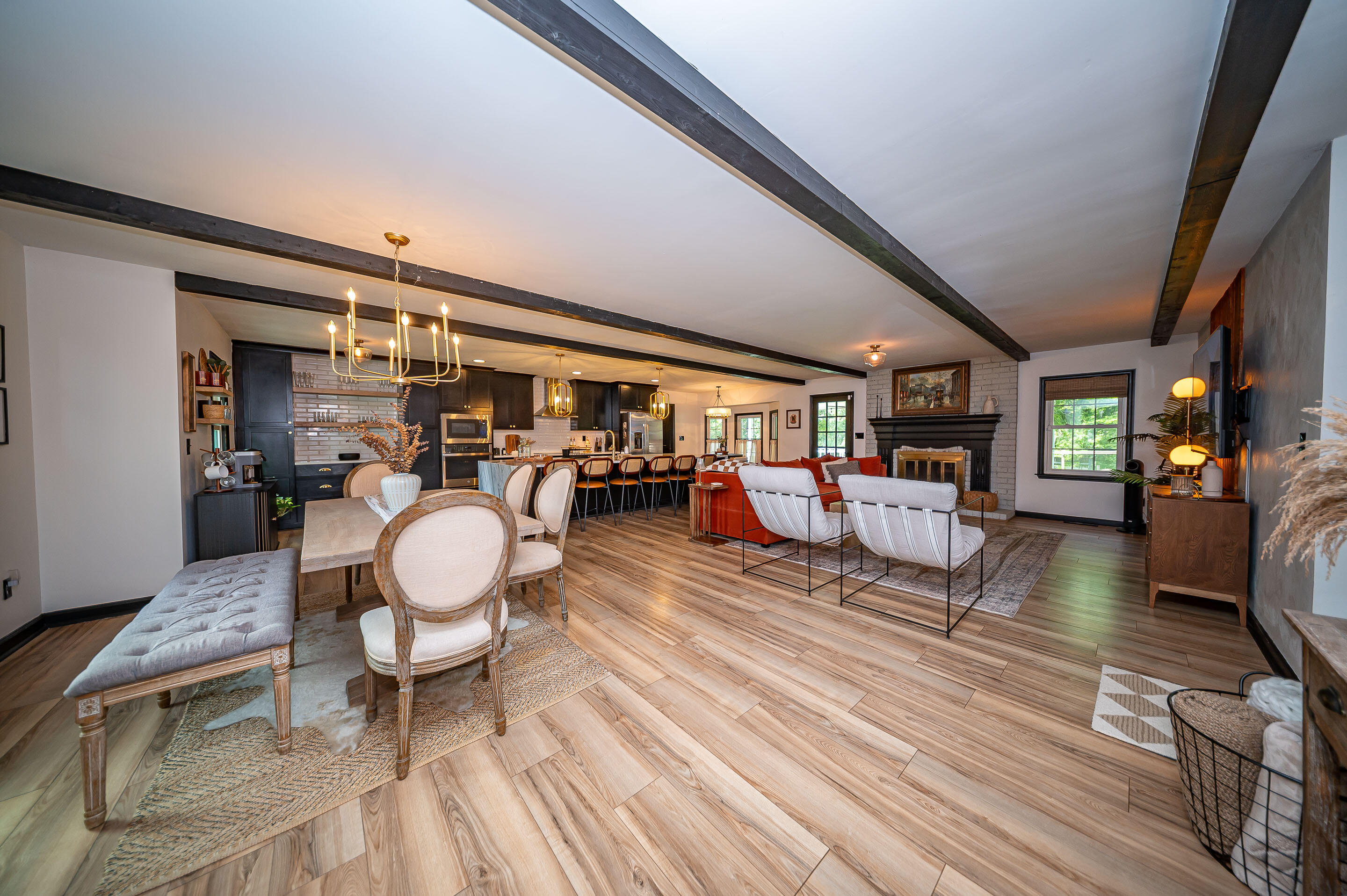 2943 Doncaster Drive