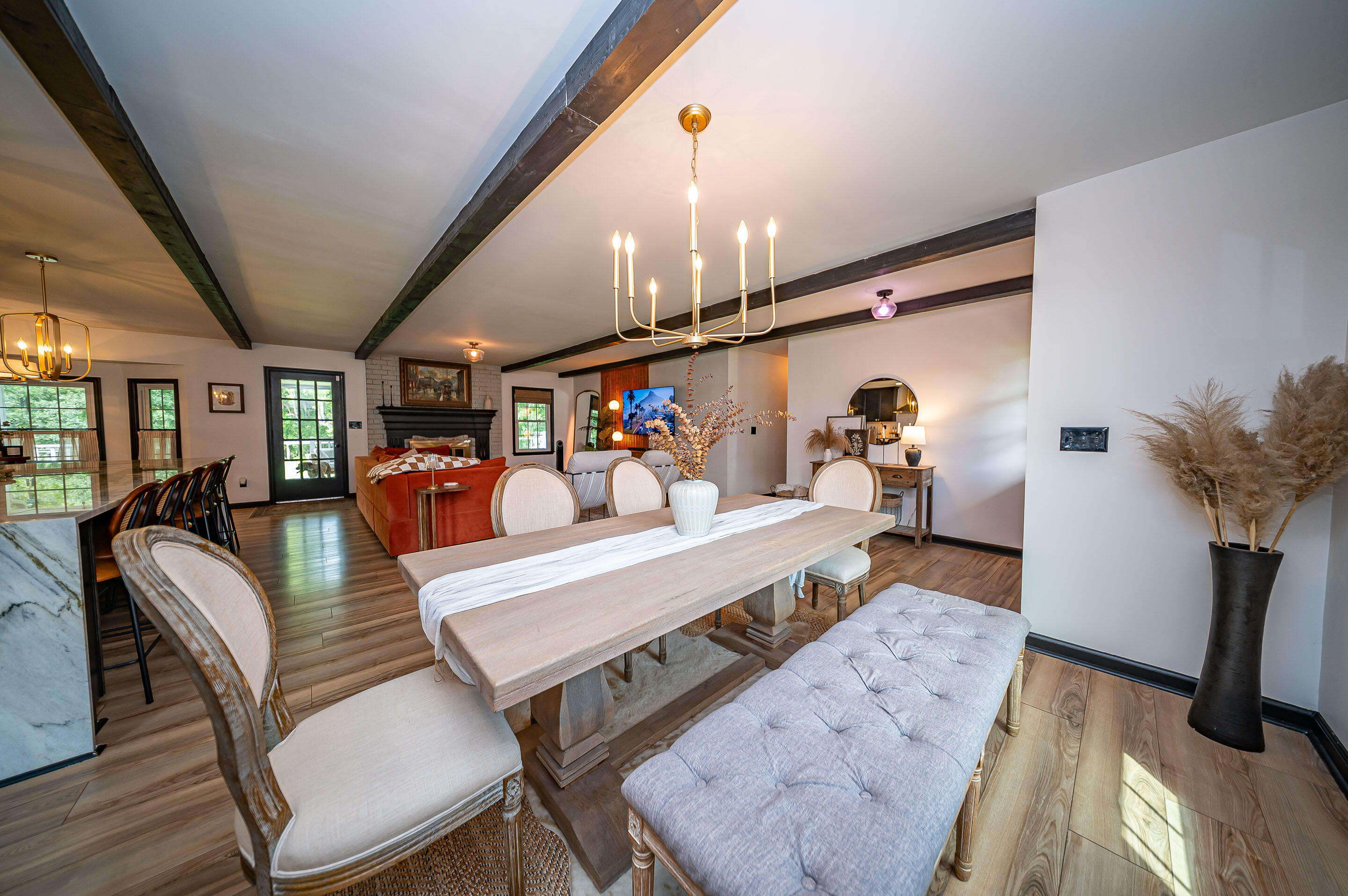 2943 Doncaster Drive