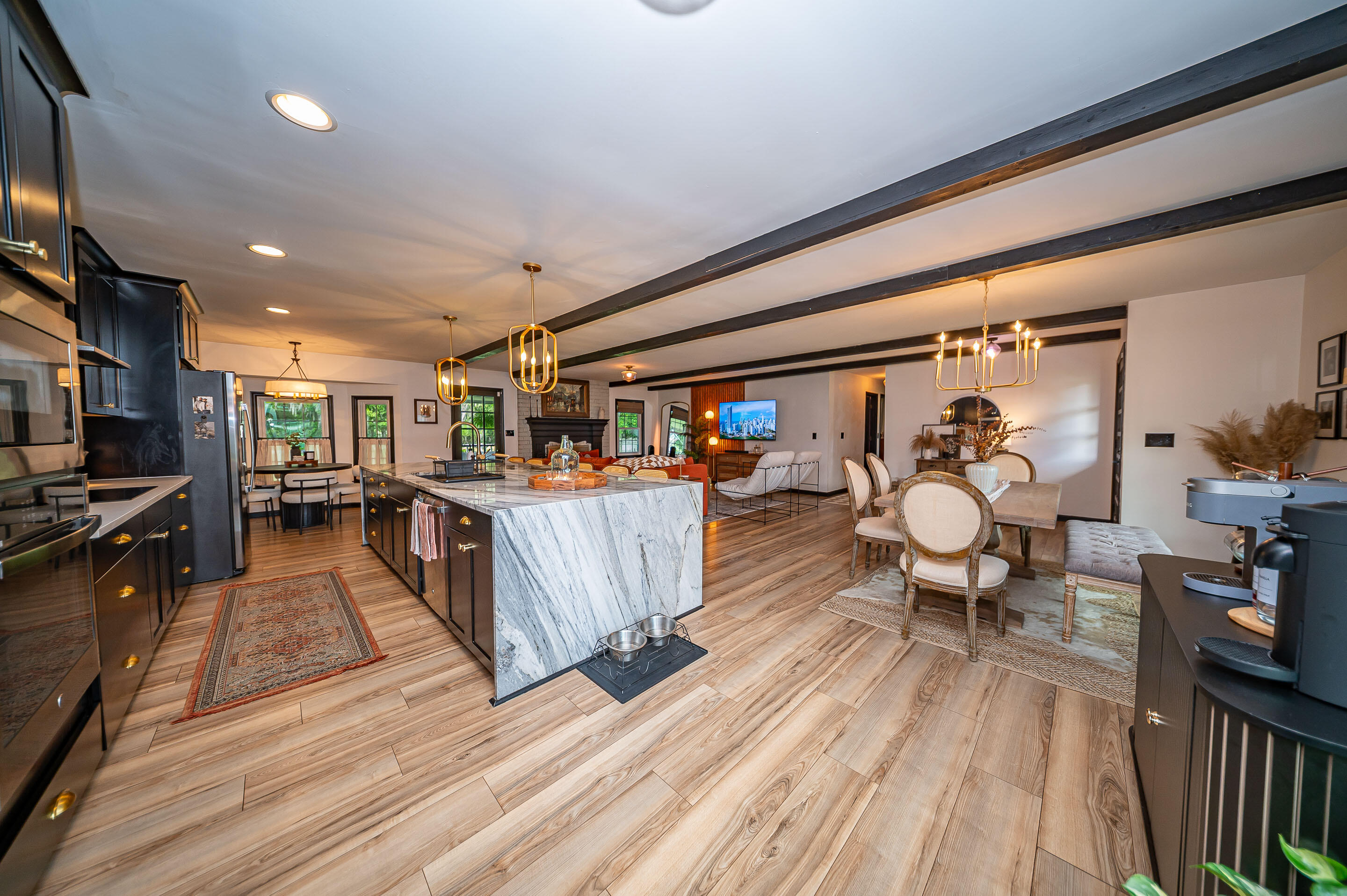 2943 Doncaster Drive