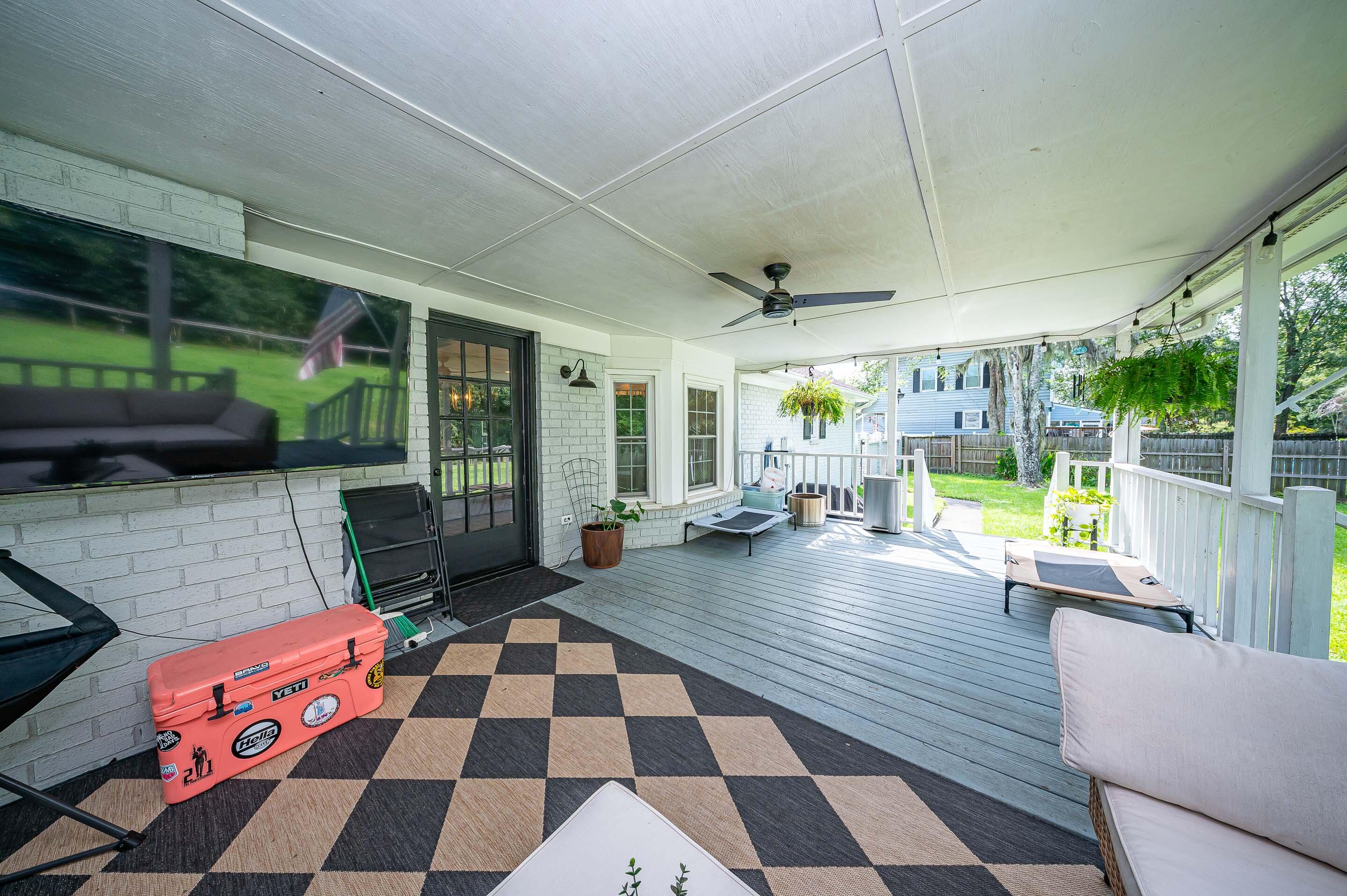 2943 Doncaster Drive