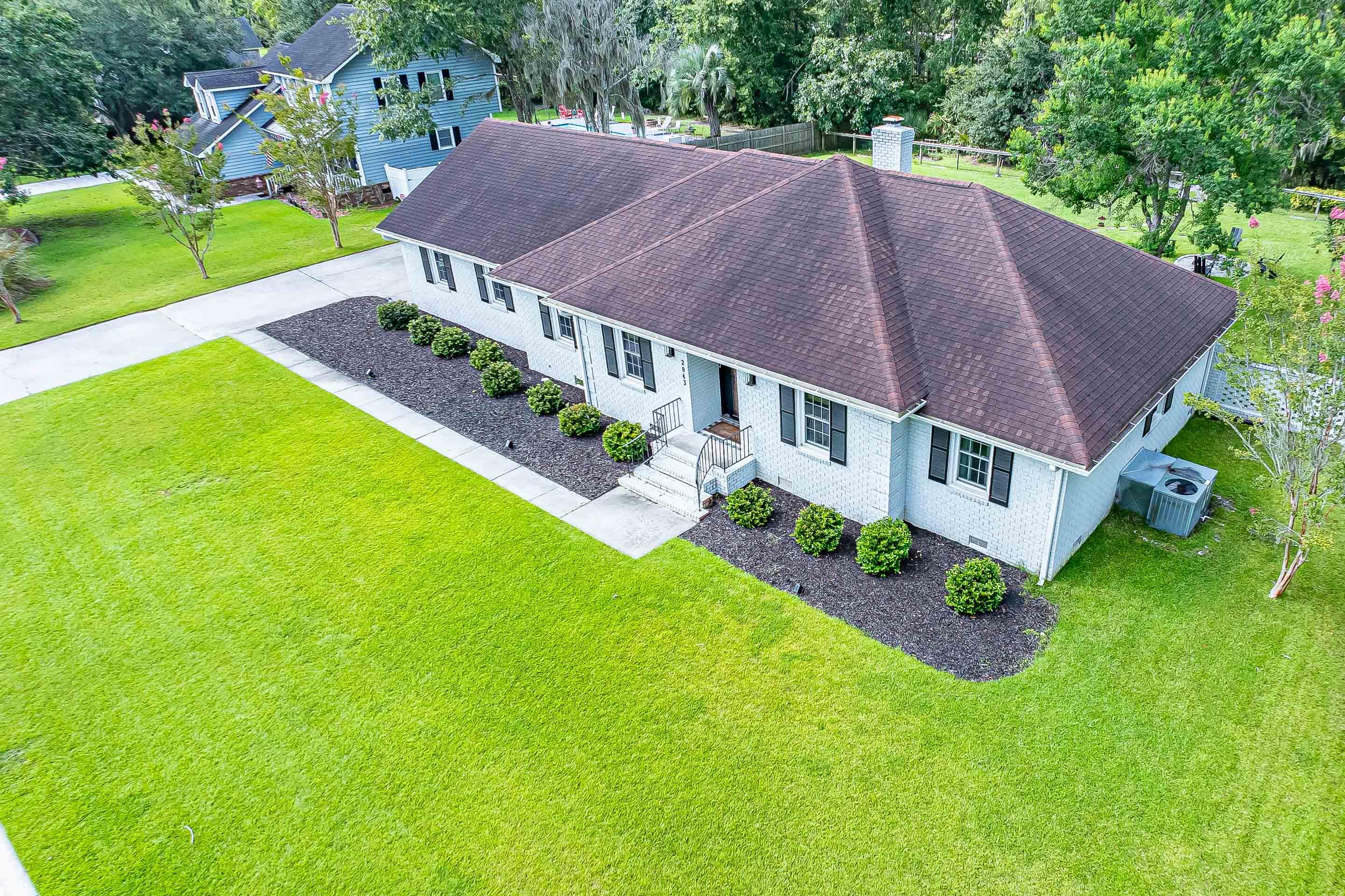 2943 Doncaster Drive