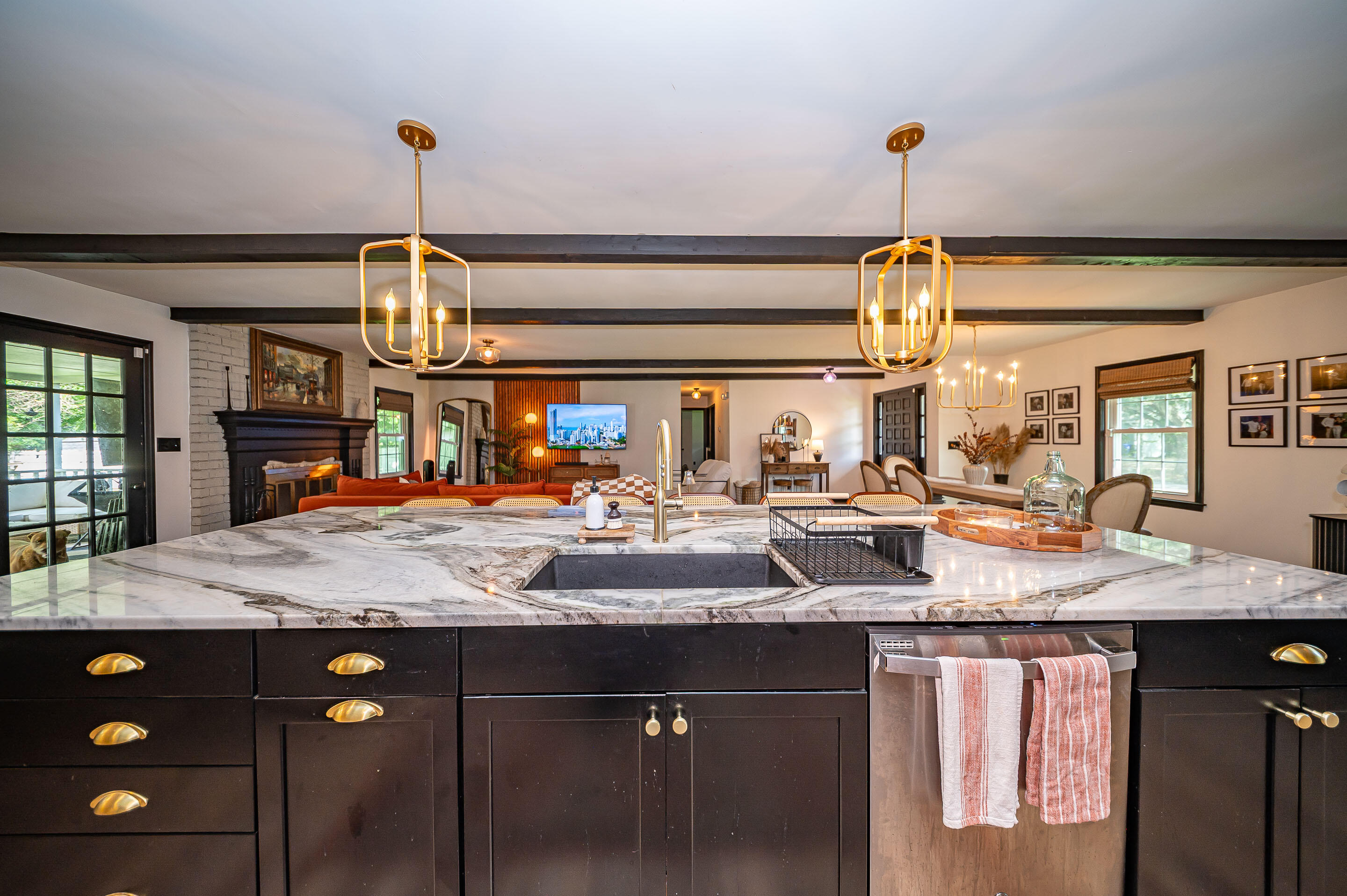 2943 Doncaster Drive