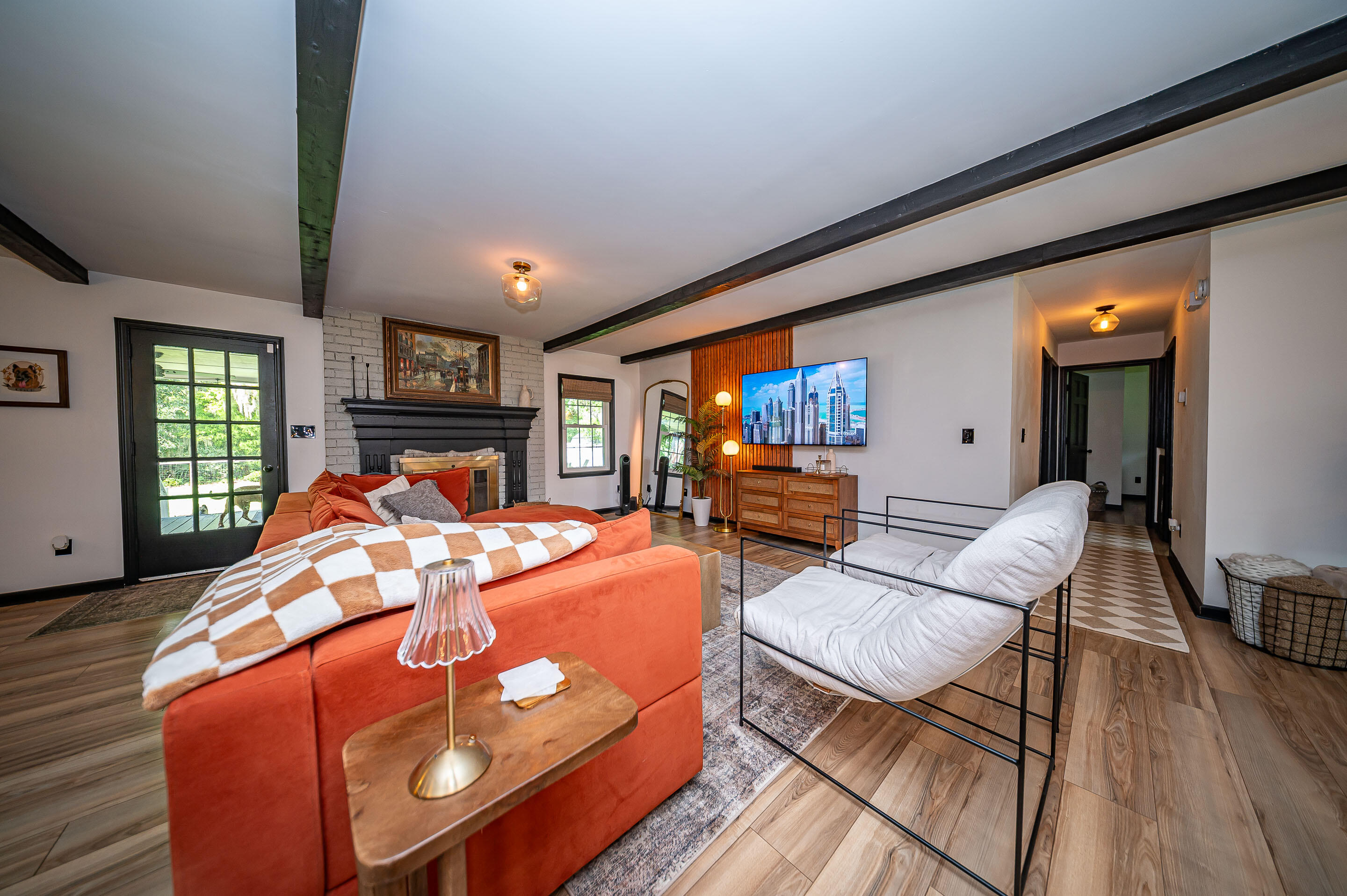 2943 Doncaster Drive