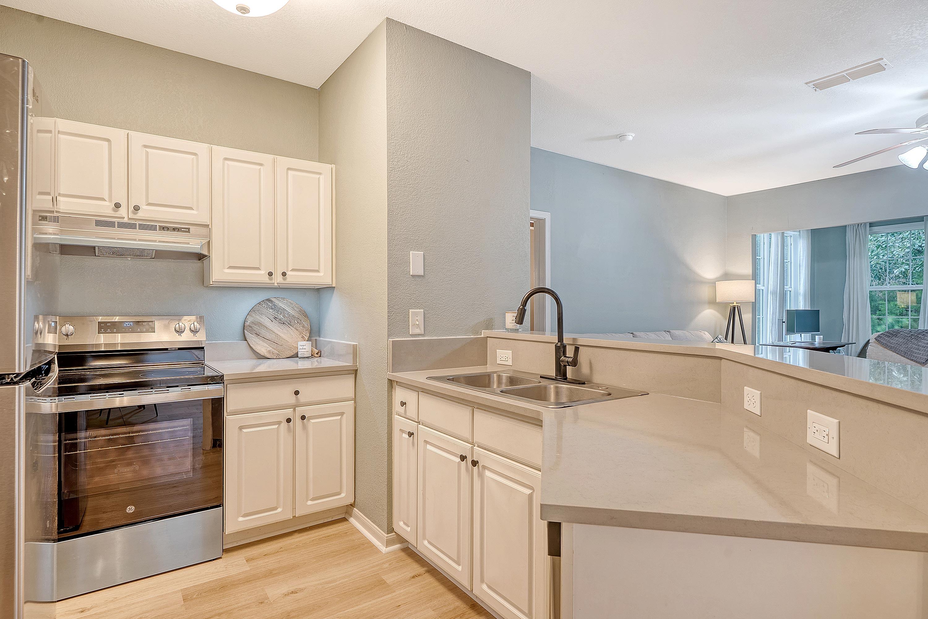 60 Fenwick Hall Allee # 925