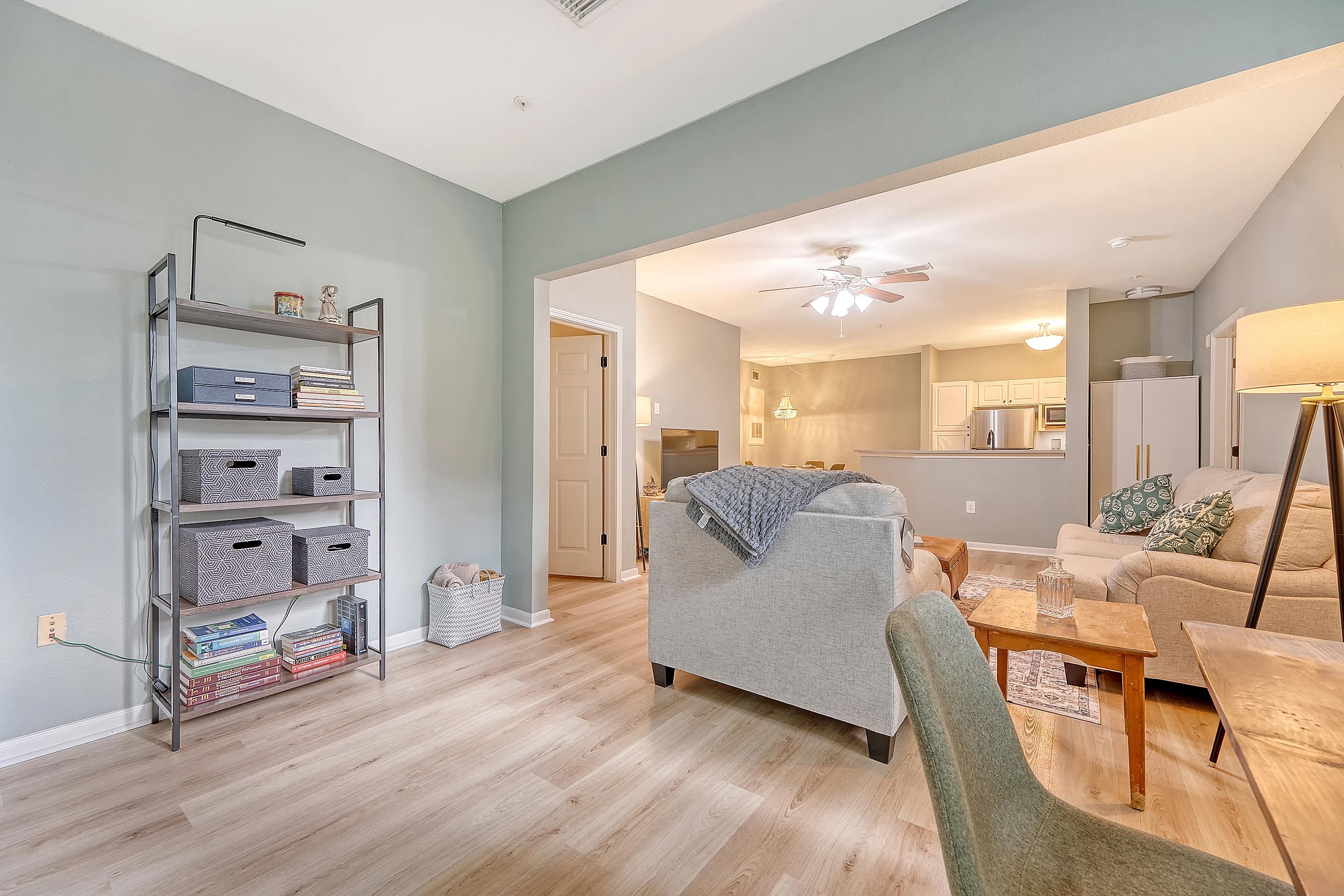 60 Fenwick Hall Allee # 925