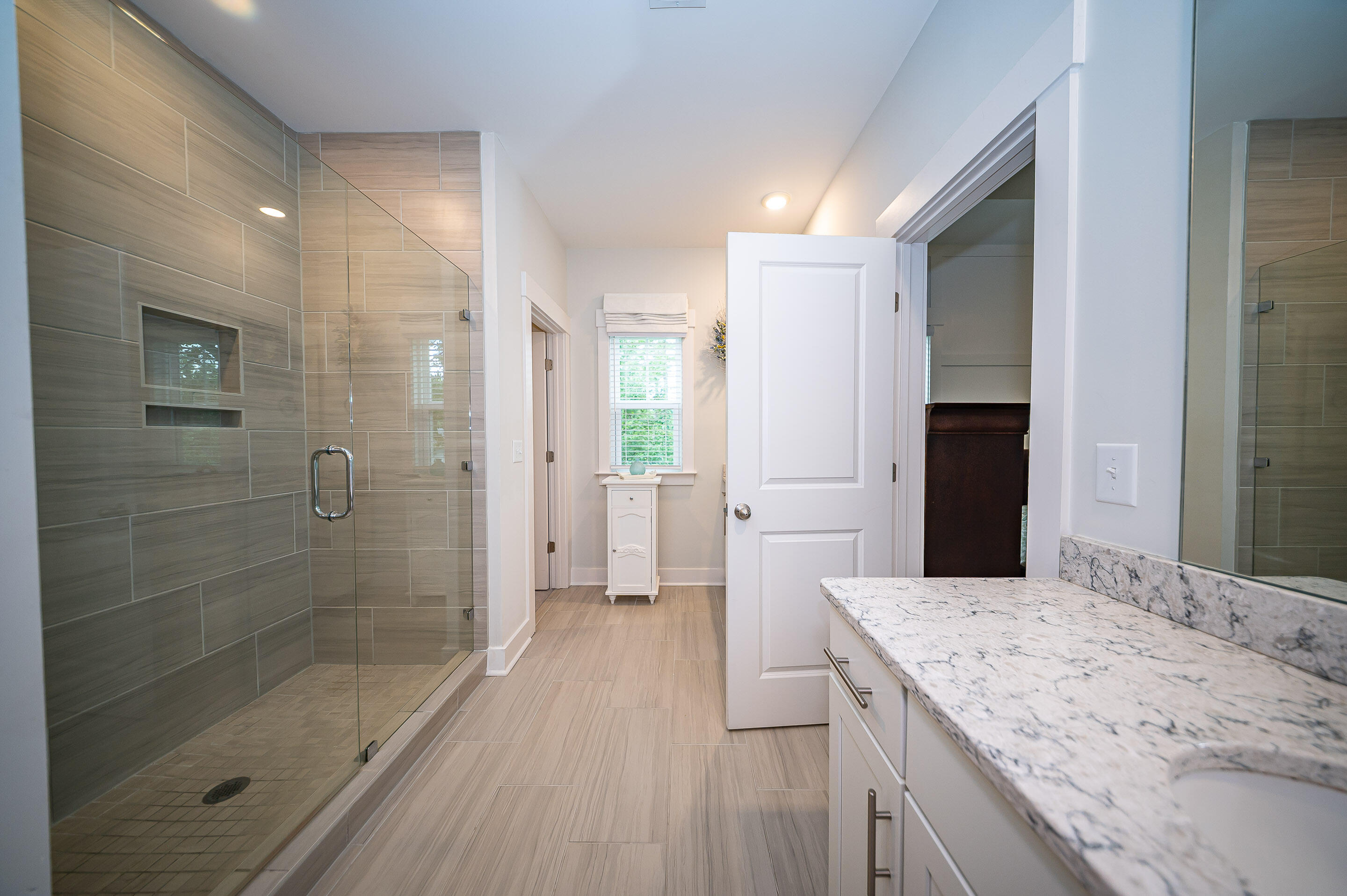 3010 Emma Lane