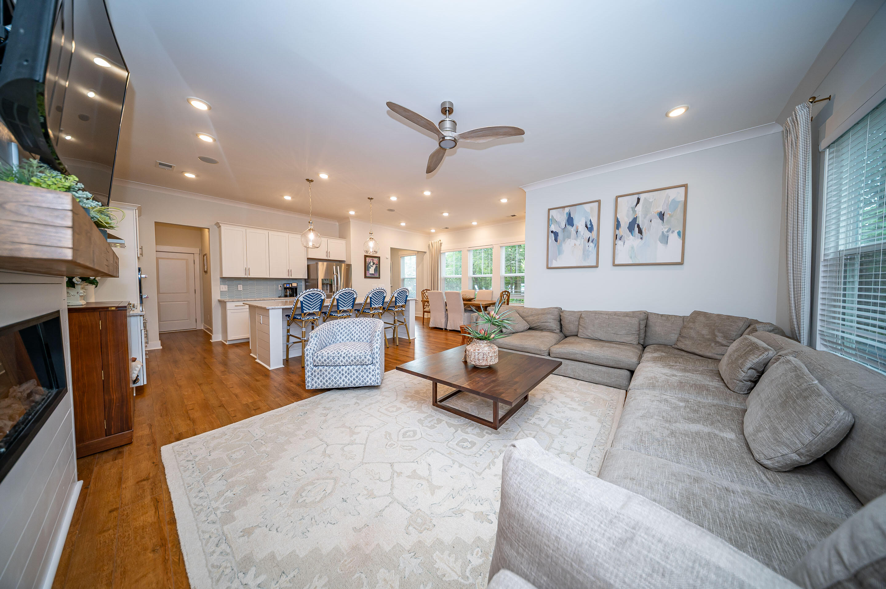 3010 Emma Lane