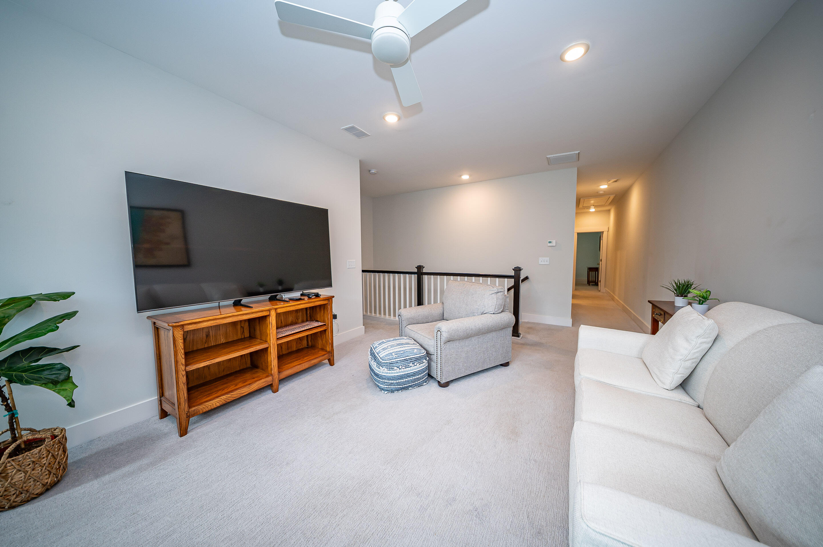 3010 Emma Lane