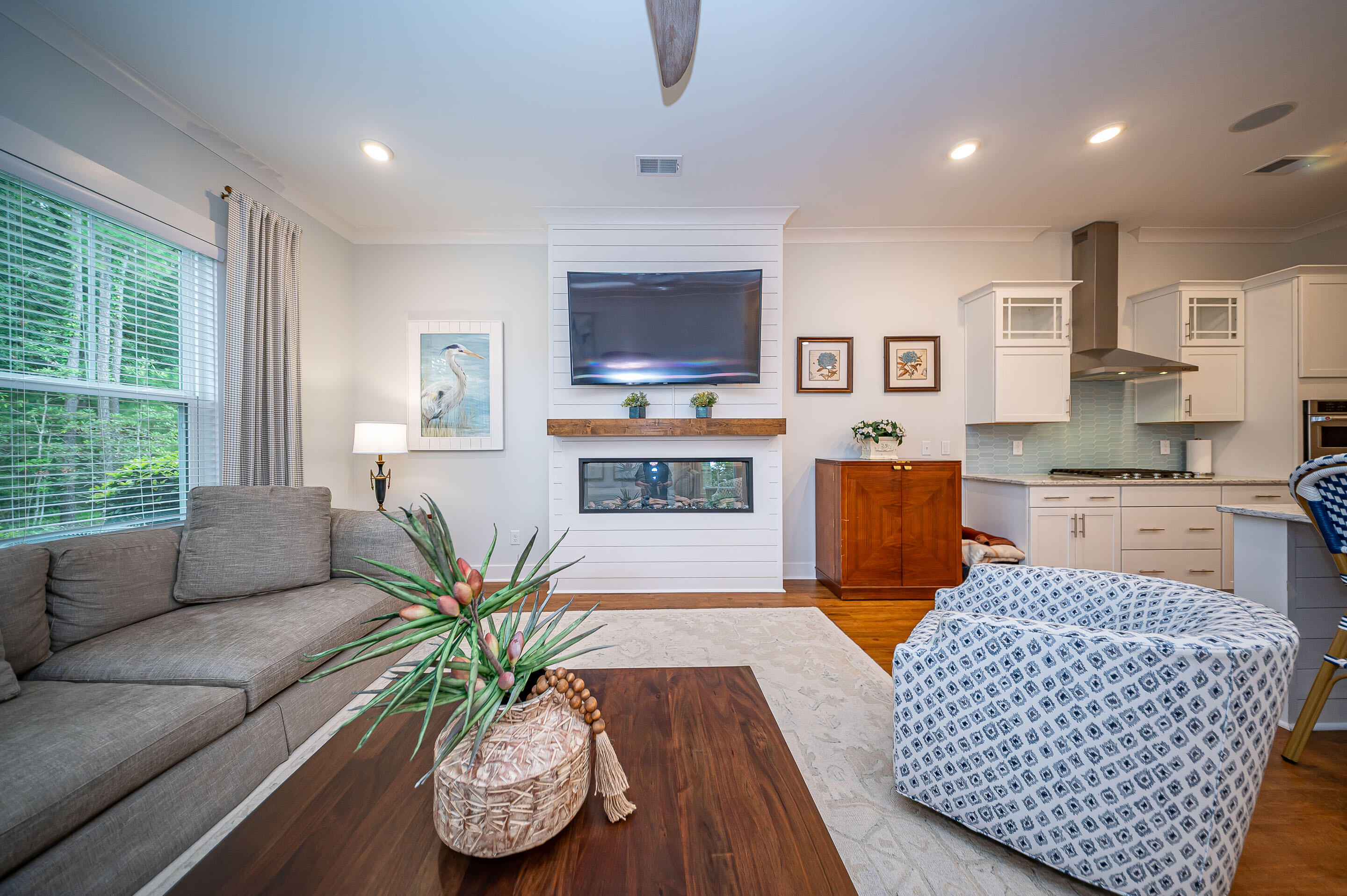 3010 Emma Lane