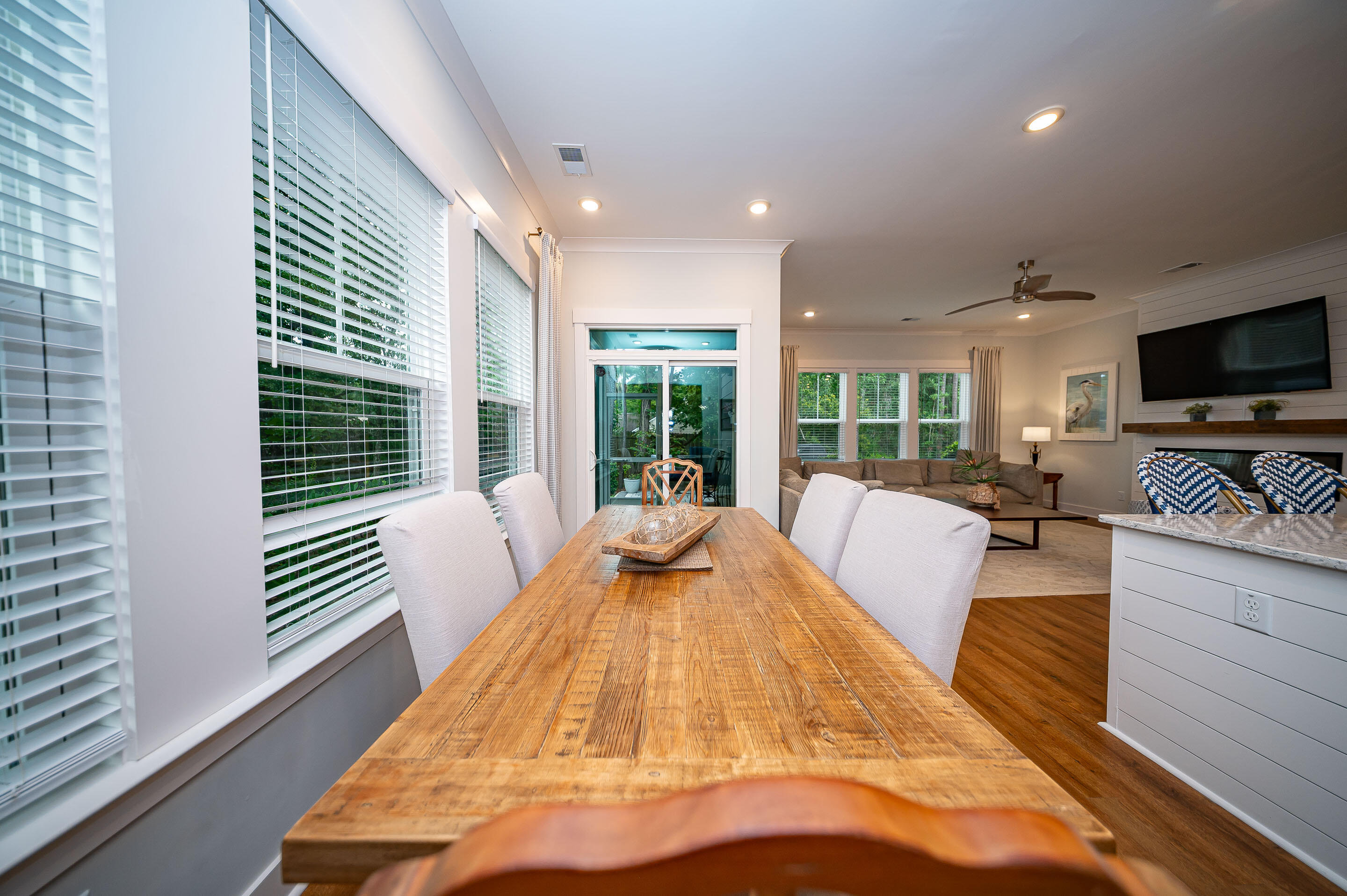 3010 Emma Lane