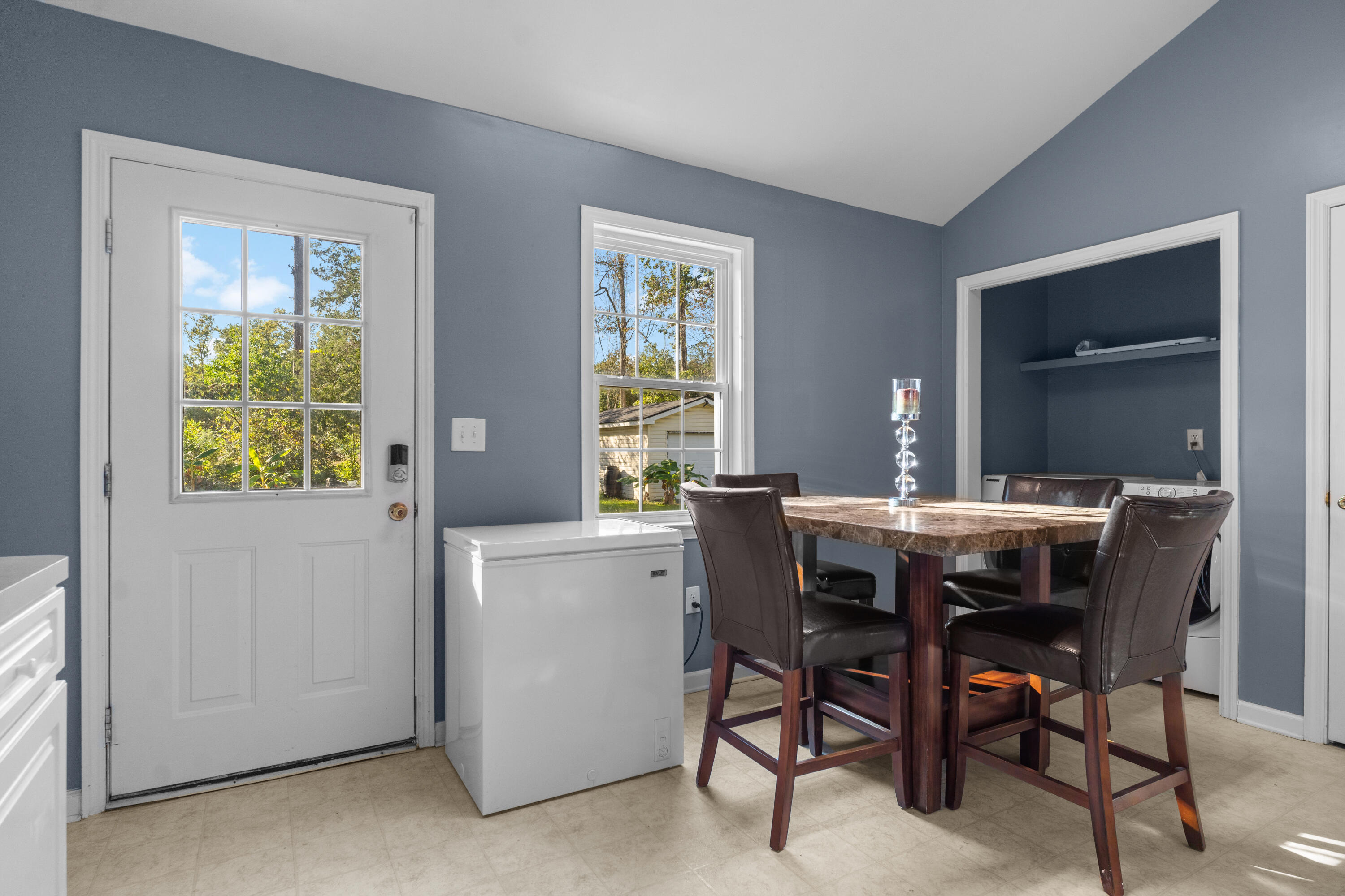 115 Merrimack Boulevard