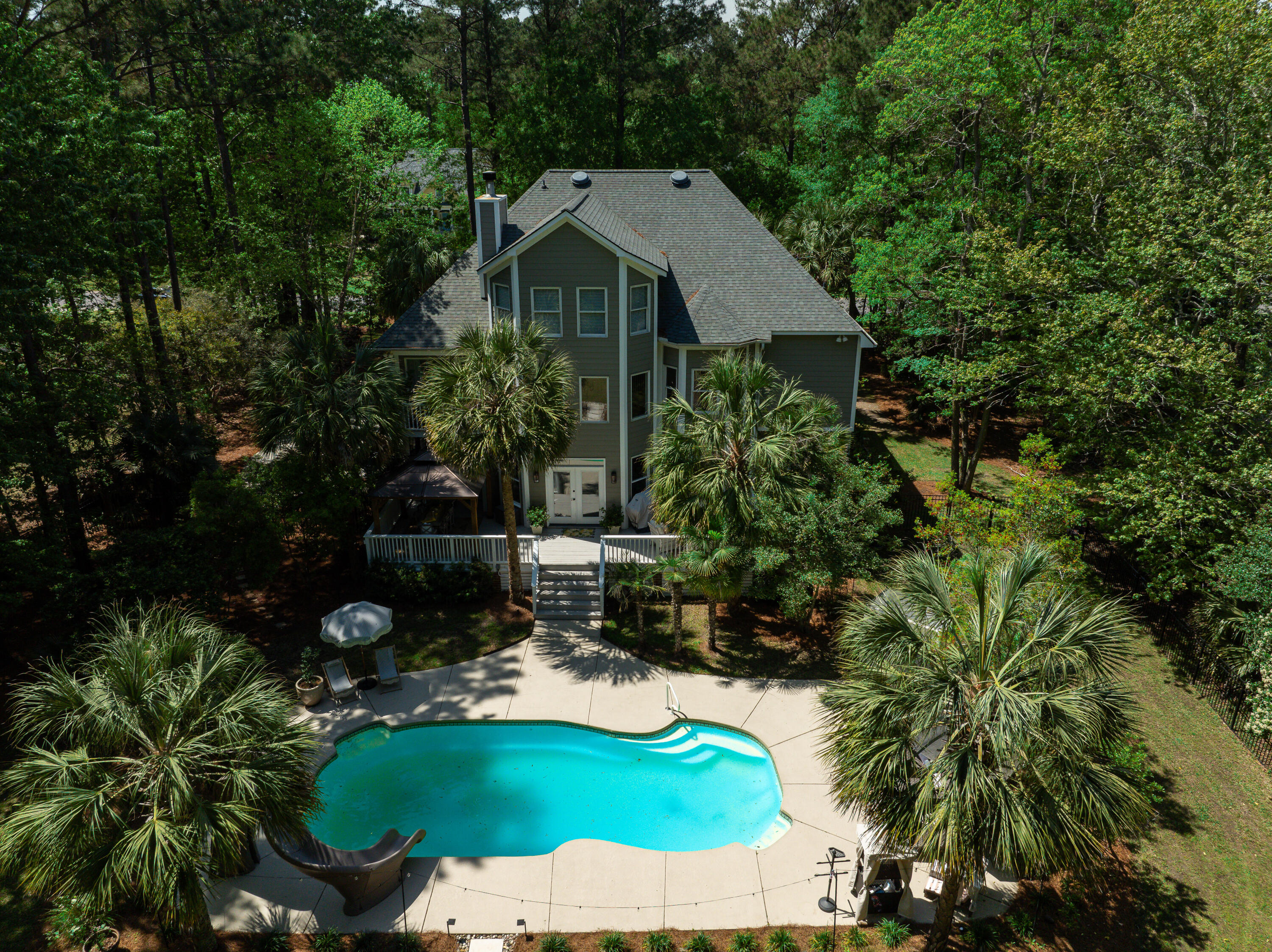 2225 Black Oak Court, Mount Pleasant