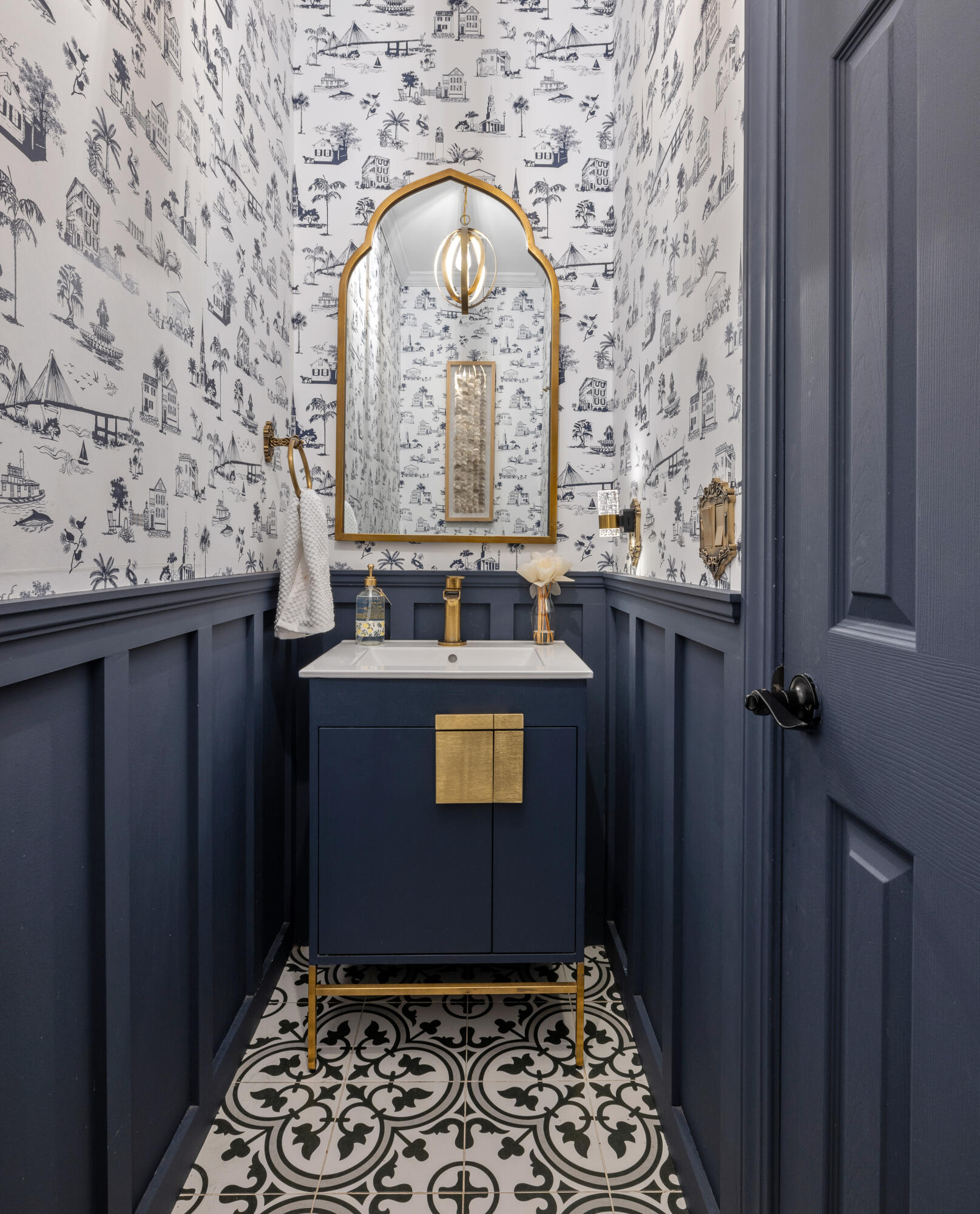 2225 Black Oak Court, Mount Pleasant