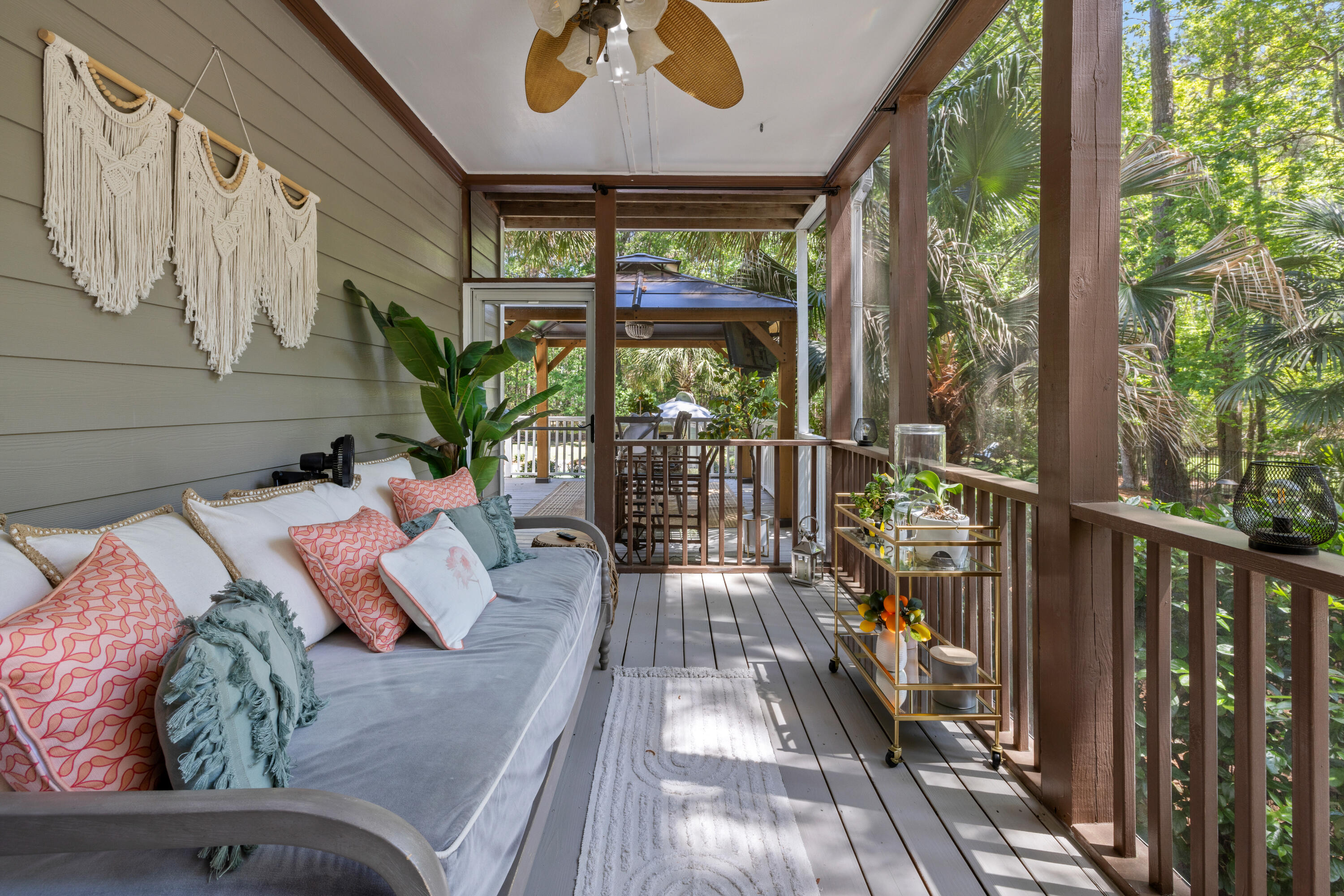 2225 Black Oak Court, Mount Pleasant