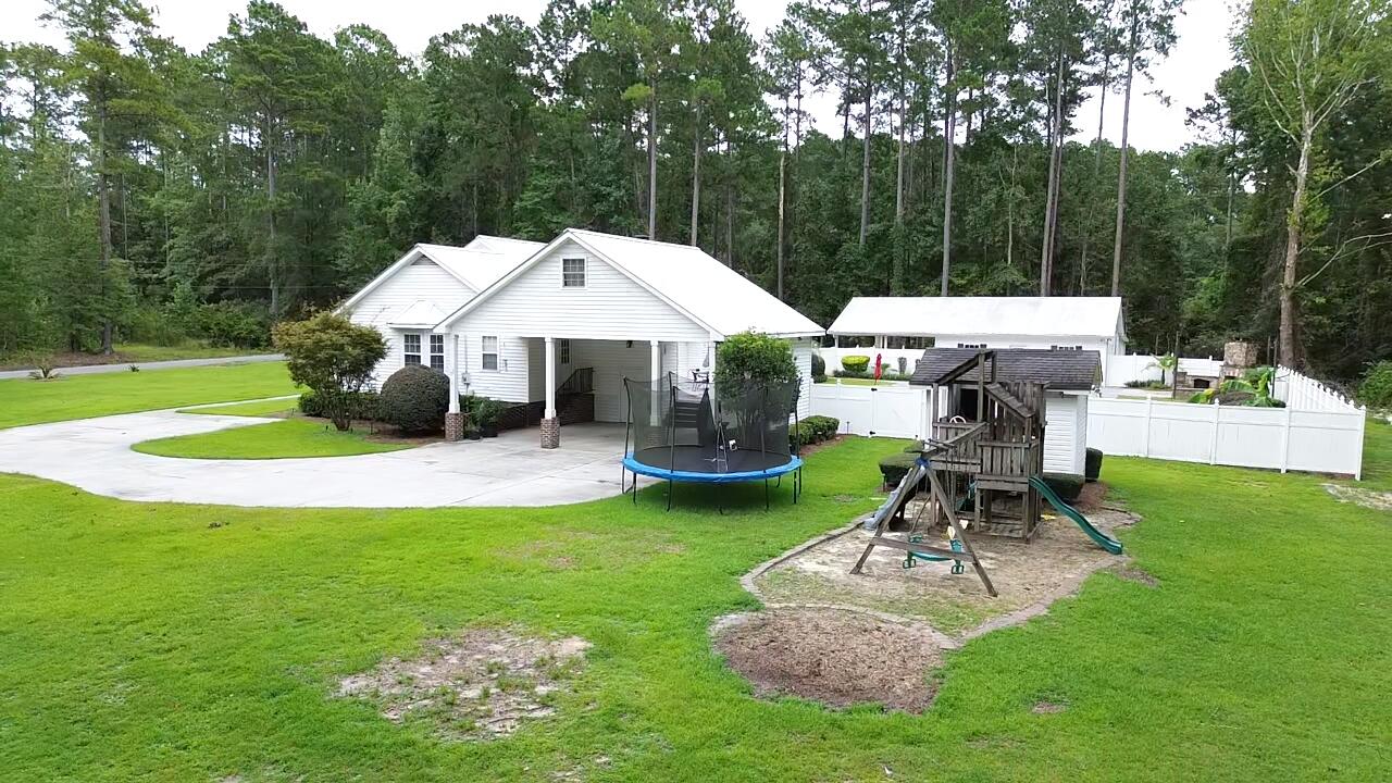 110 Woodland Avenue