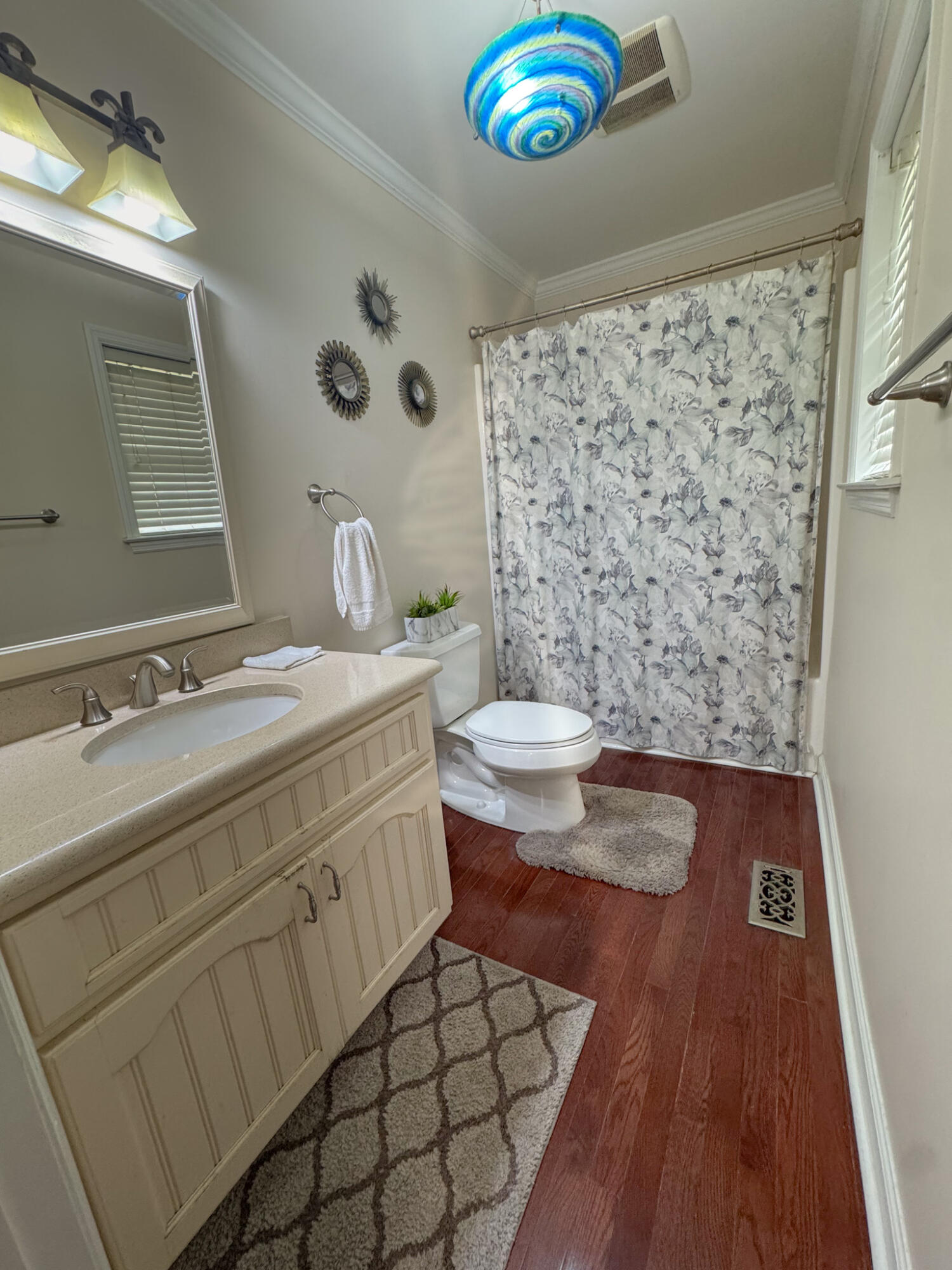 110 Woodland Avenue