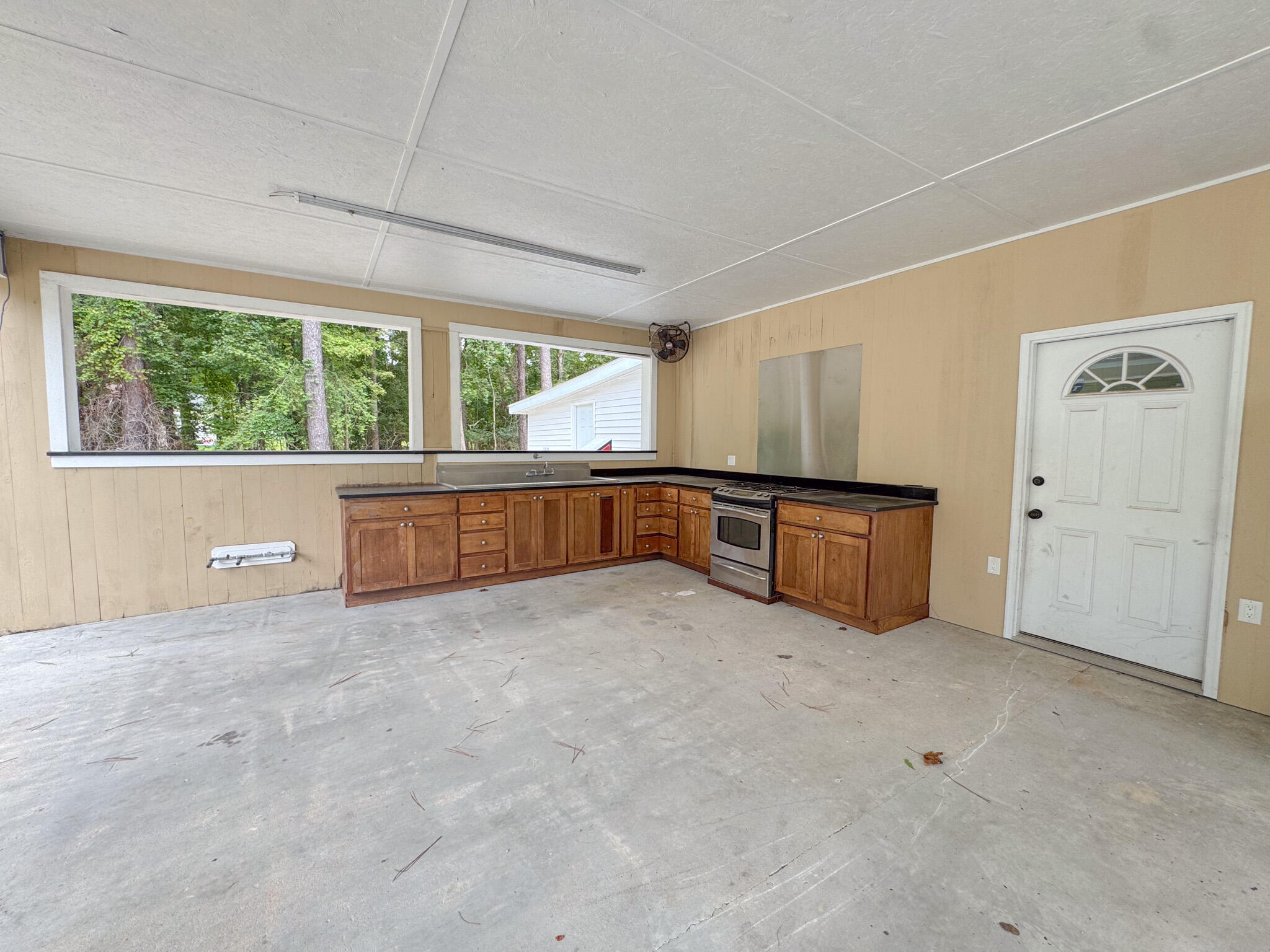110 Woodland Avenue