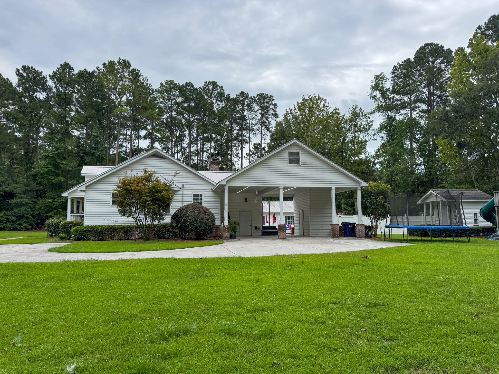 110 Woodland Avenue