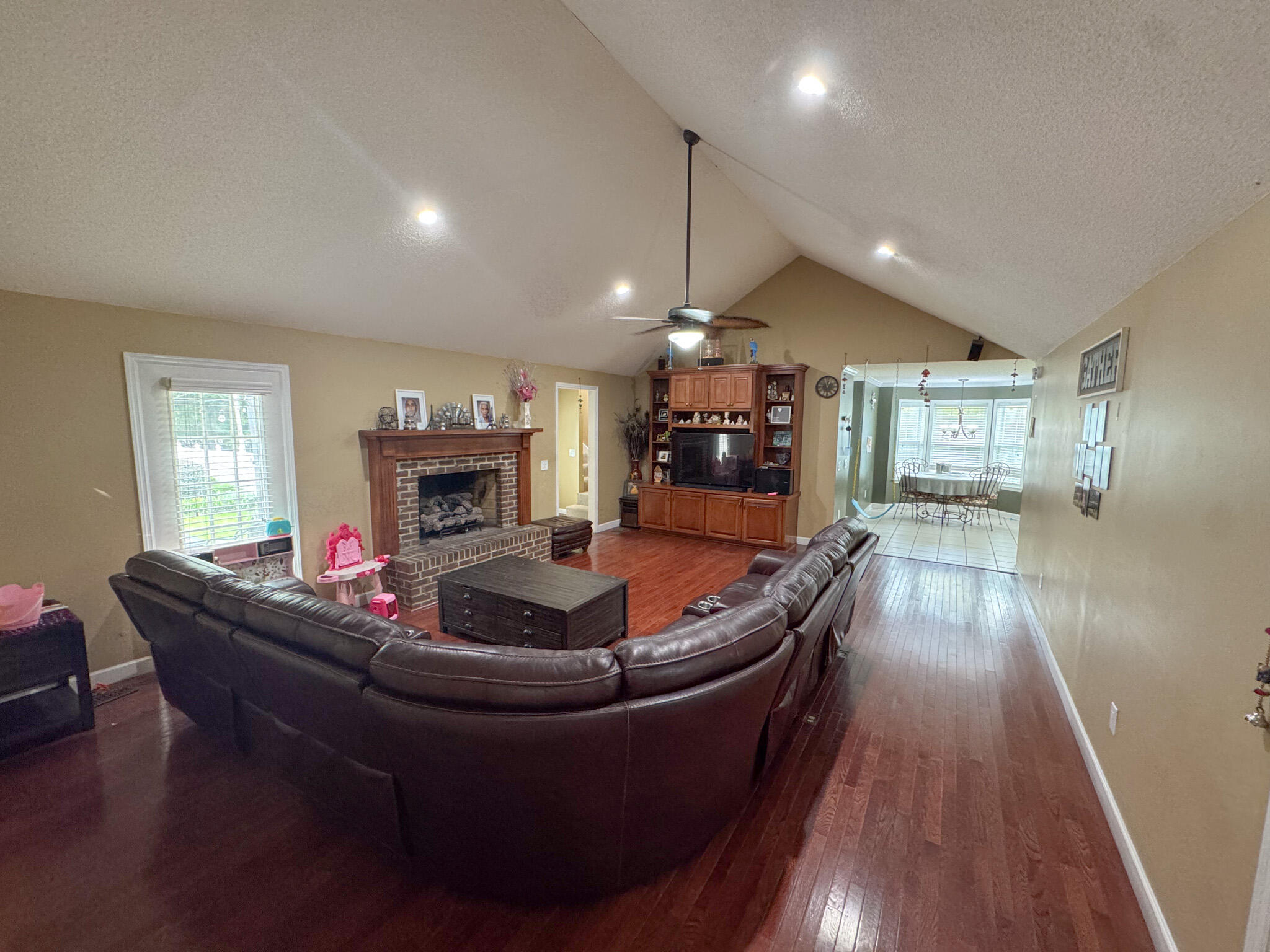110 Woodland Avenue