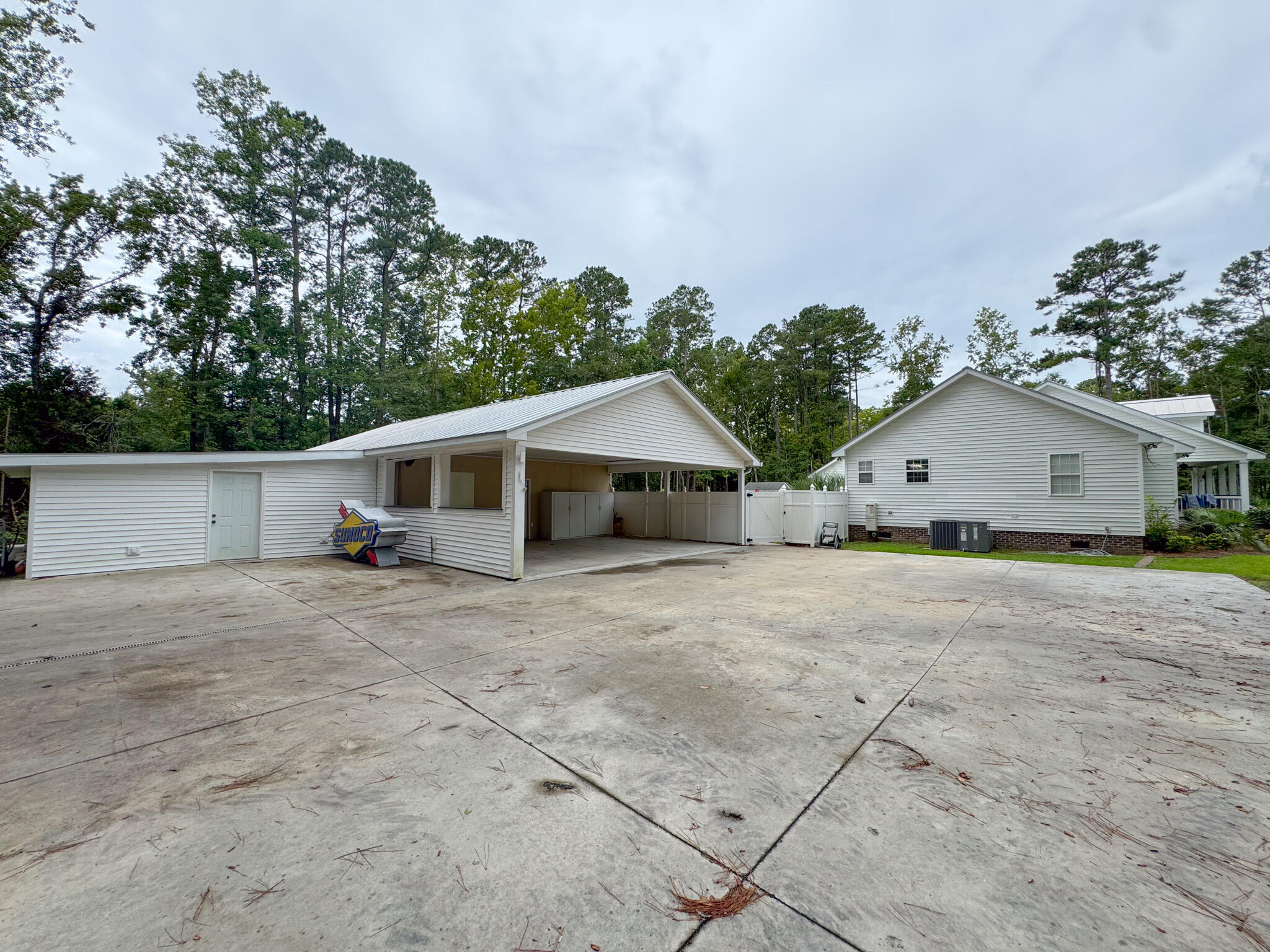 110 Woodland Avenue