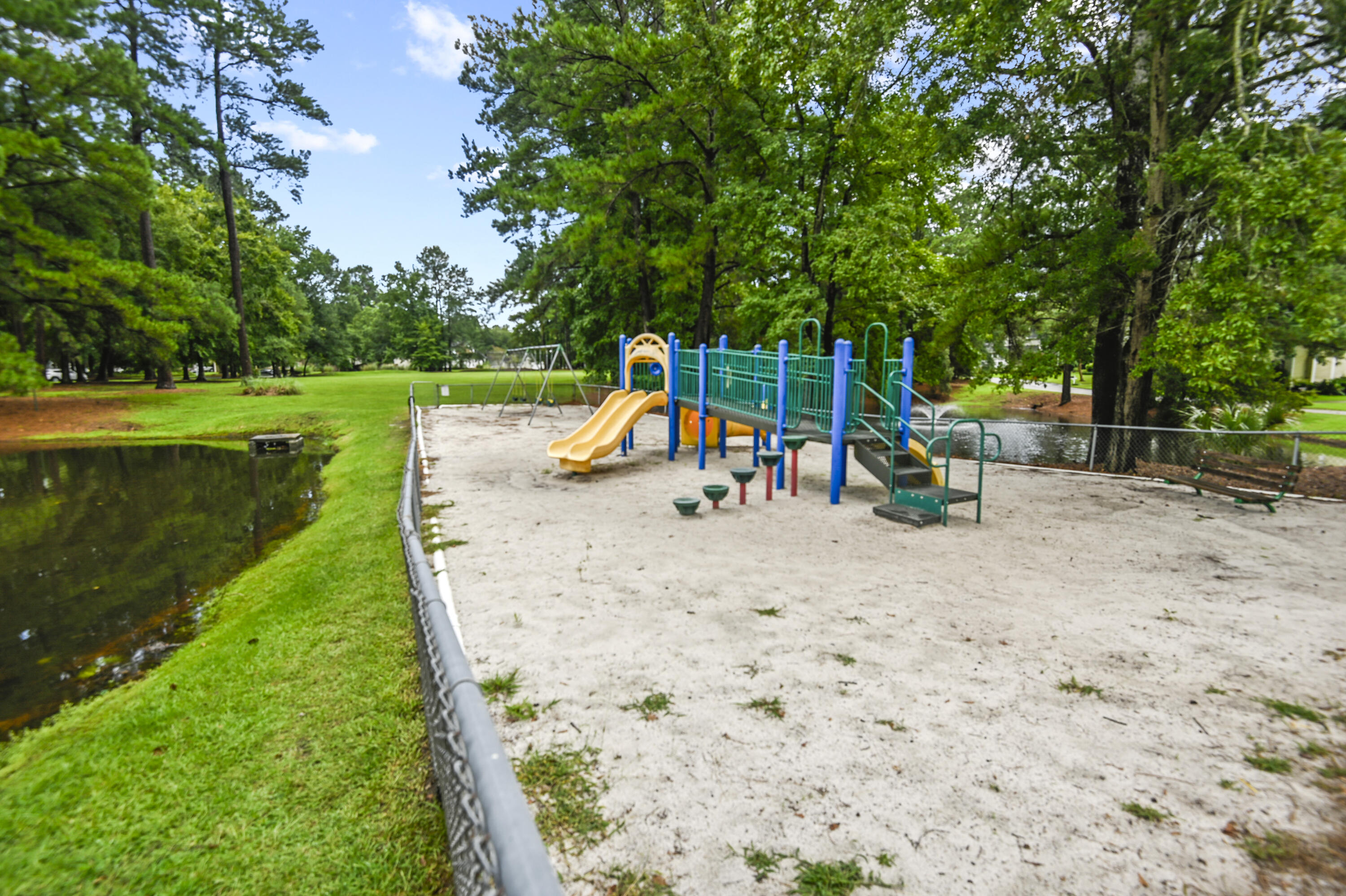 7920 Parklane Court # A, North Charleston Unit: A