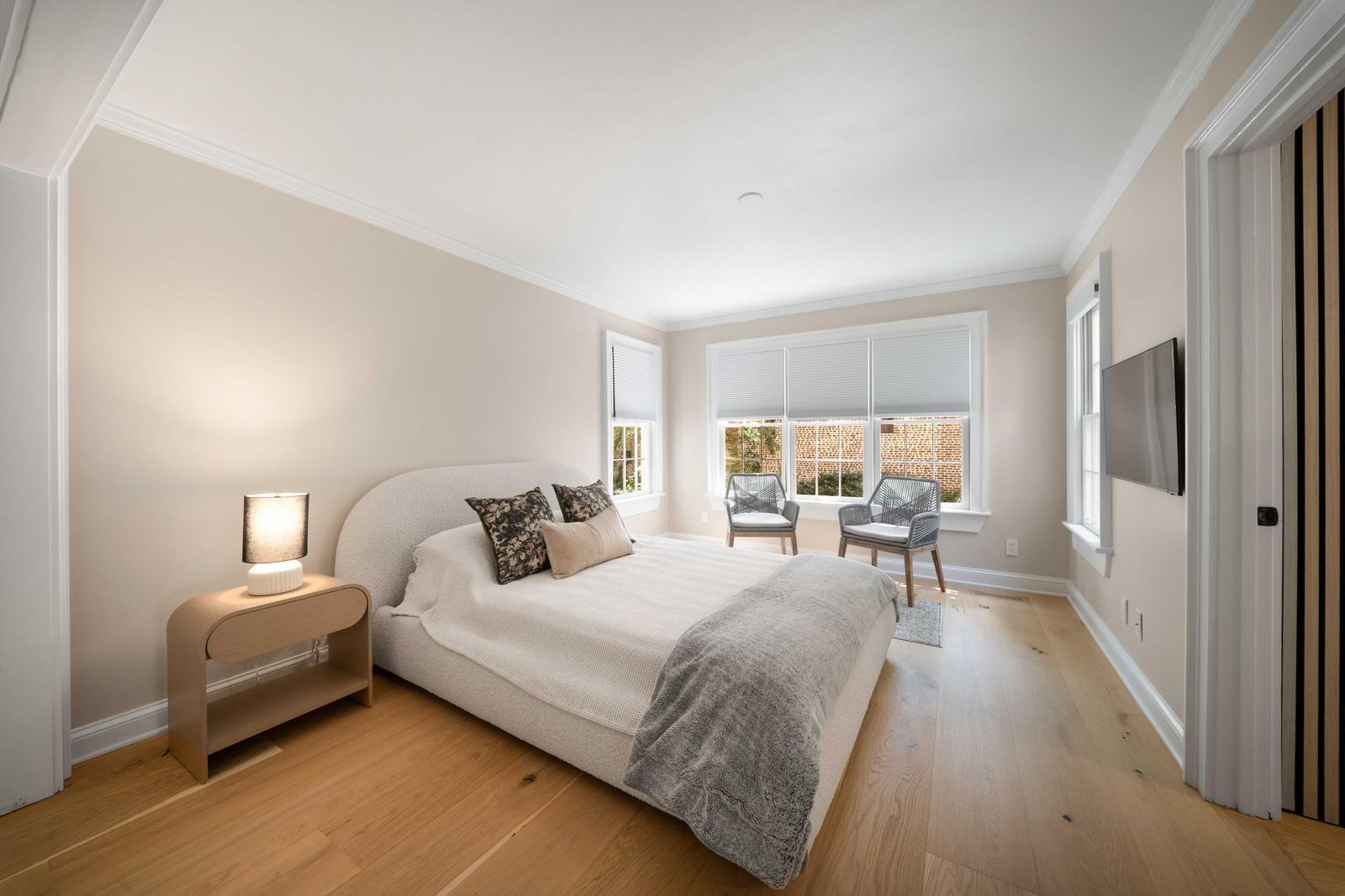 7 Pitt Street # 2
