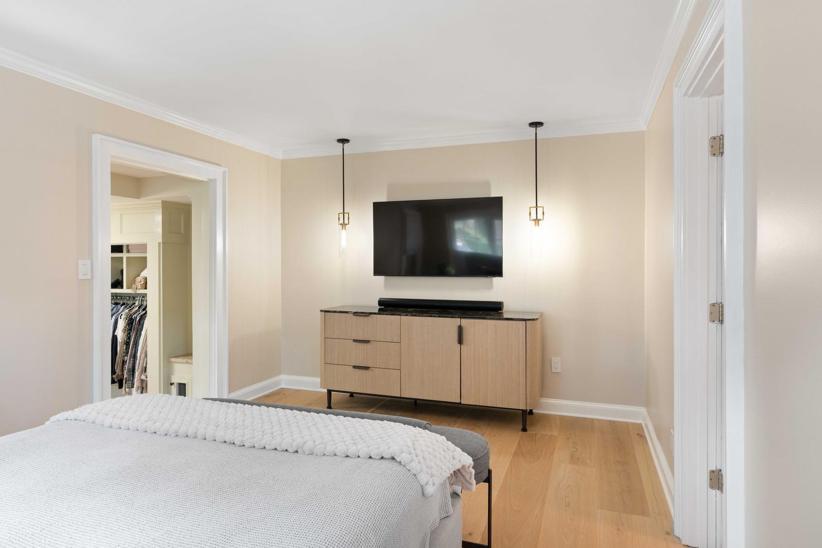 7 Pitt Street # 2