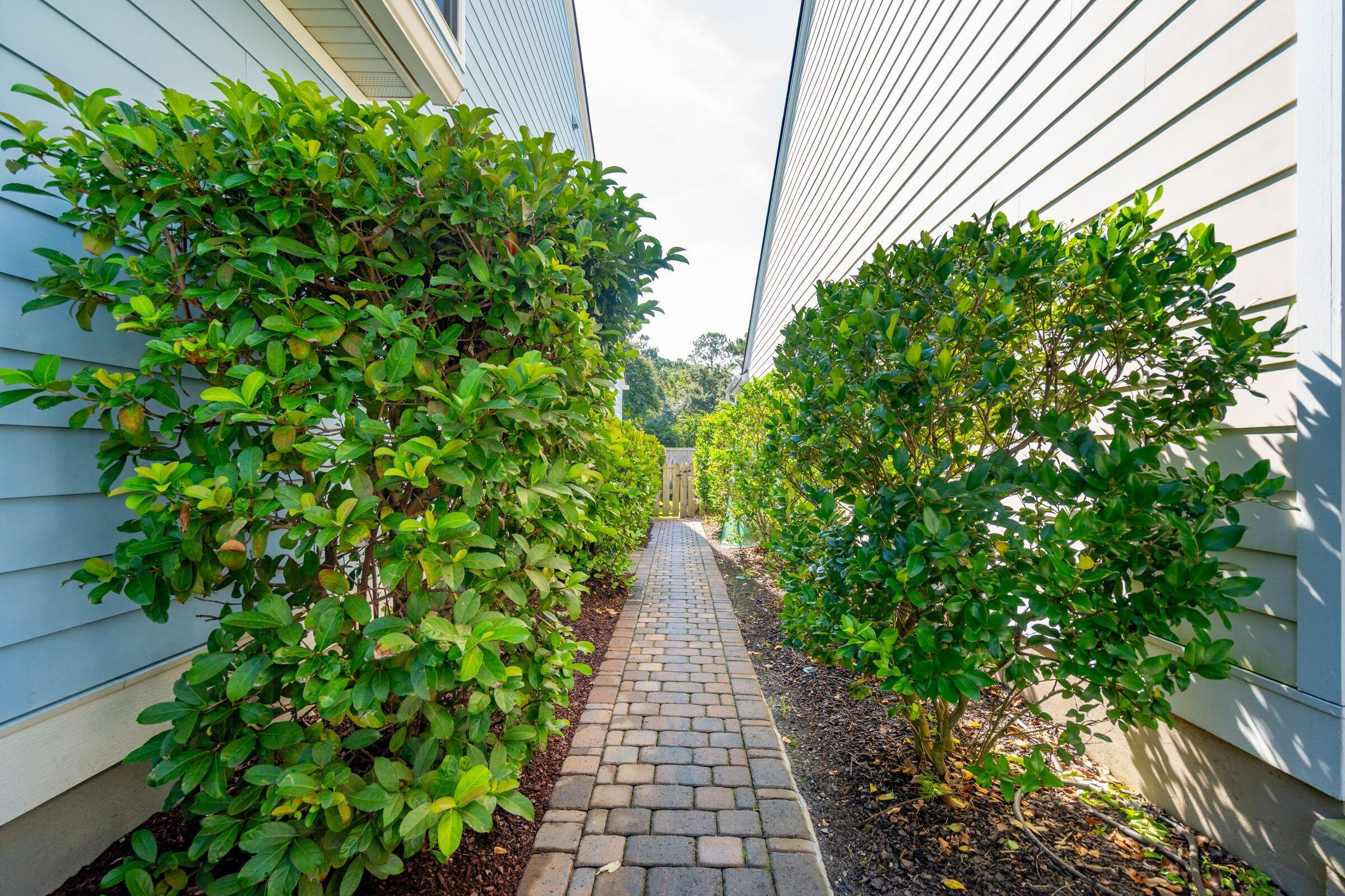 2961 Bella Oaks Drive, Mount Pleasant