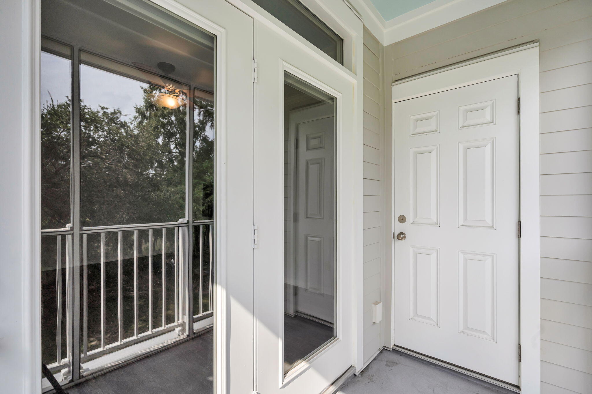 130 River Landing Drive # 8203