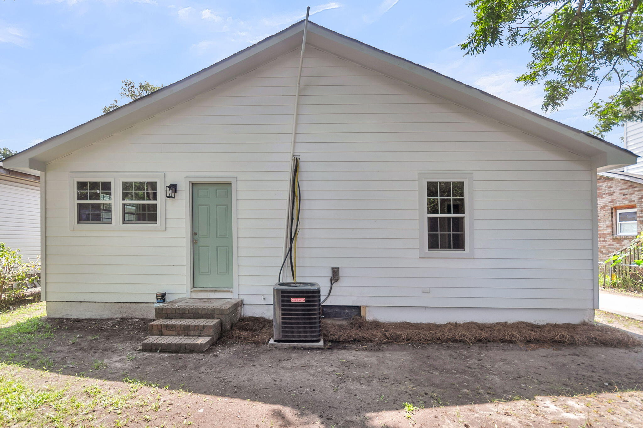 1912 Boxwood Avenue, North Charleston