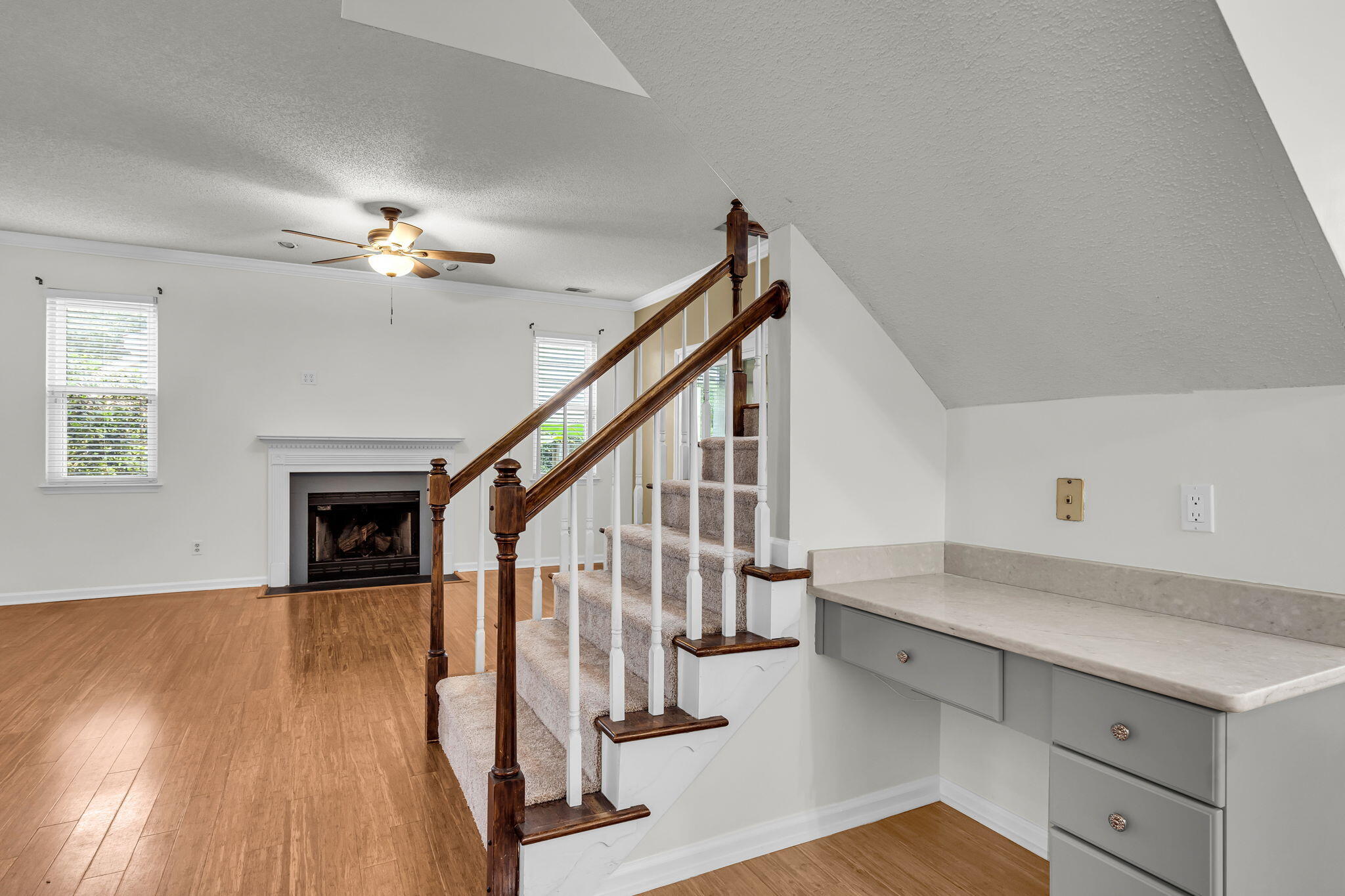 1972 Gray Battery Court