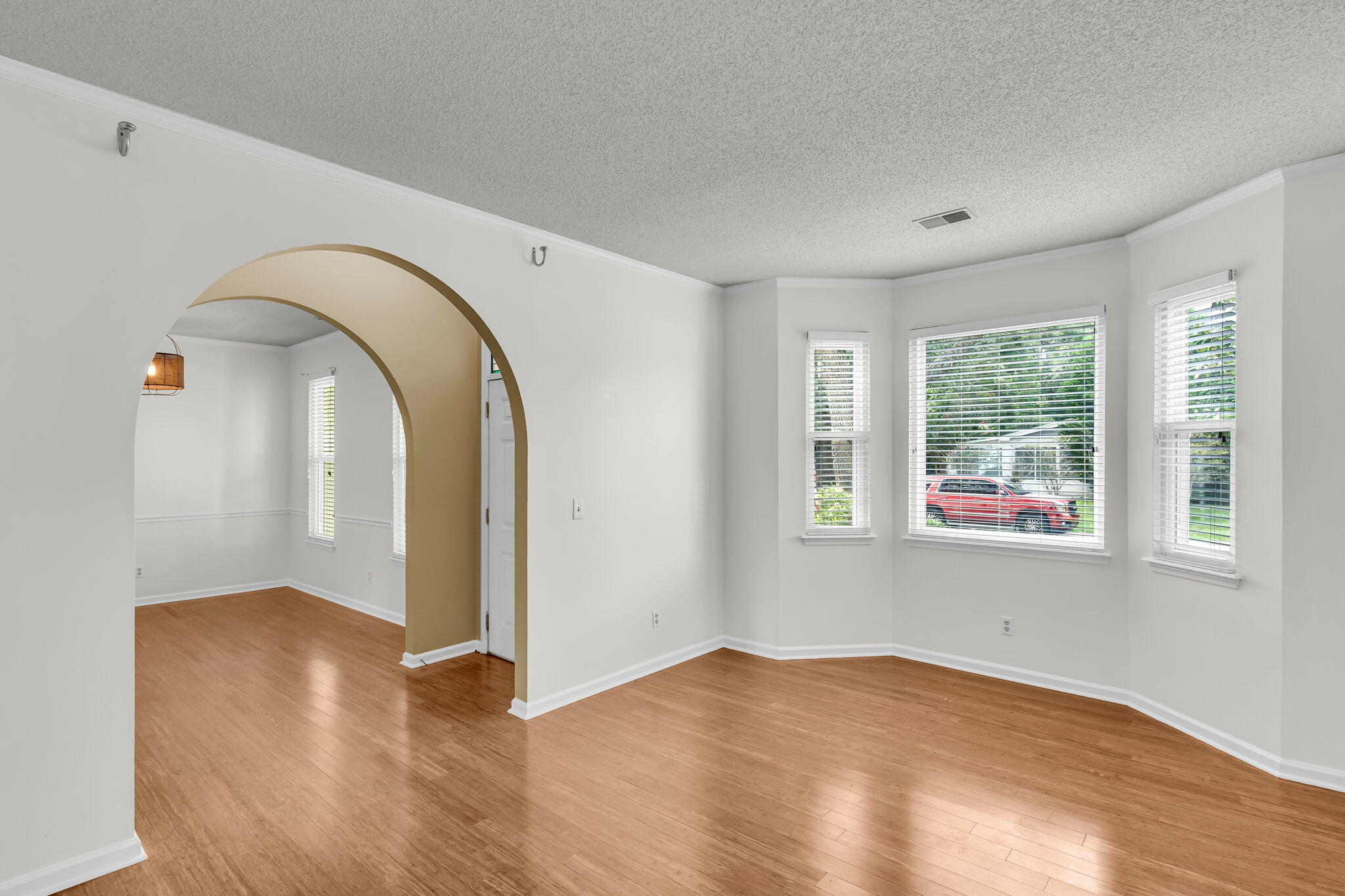 1972 Gray Battery Court