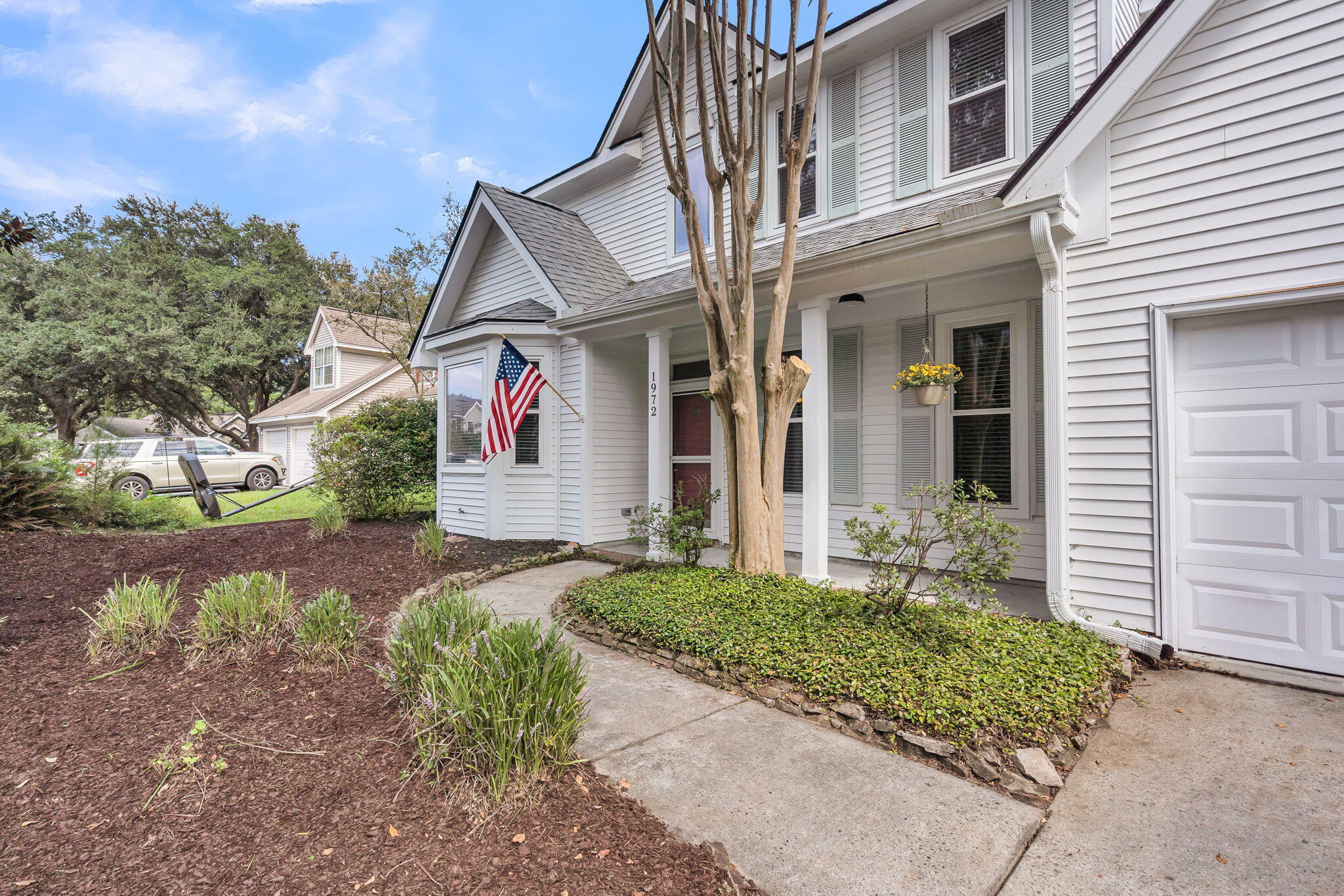 1972 Gray Battery Court