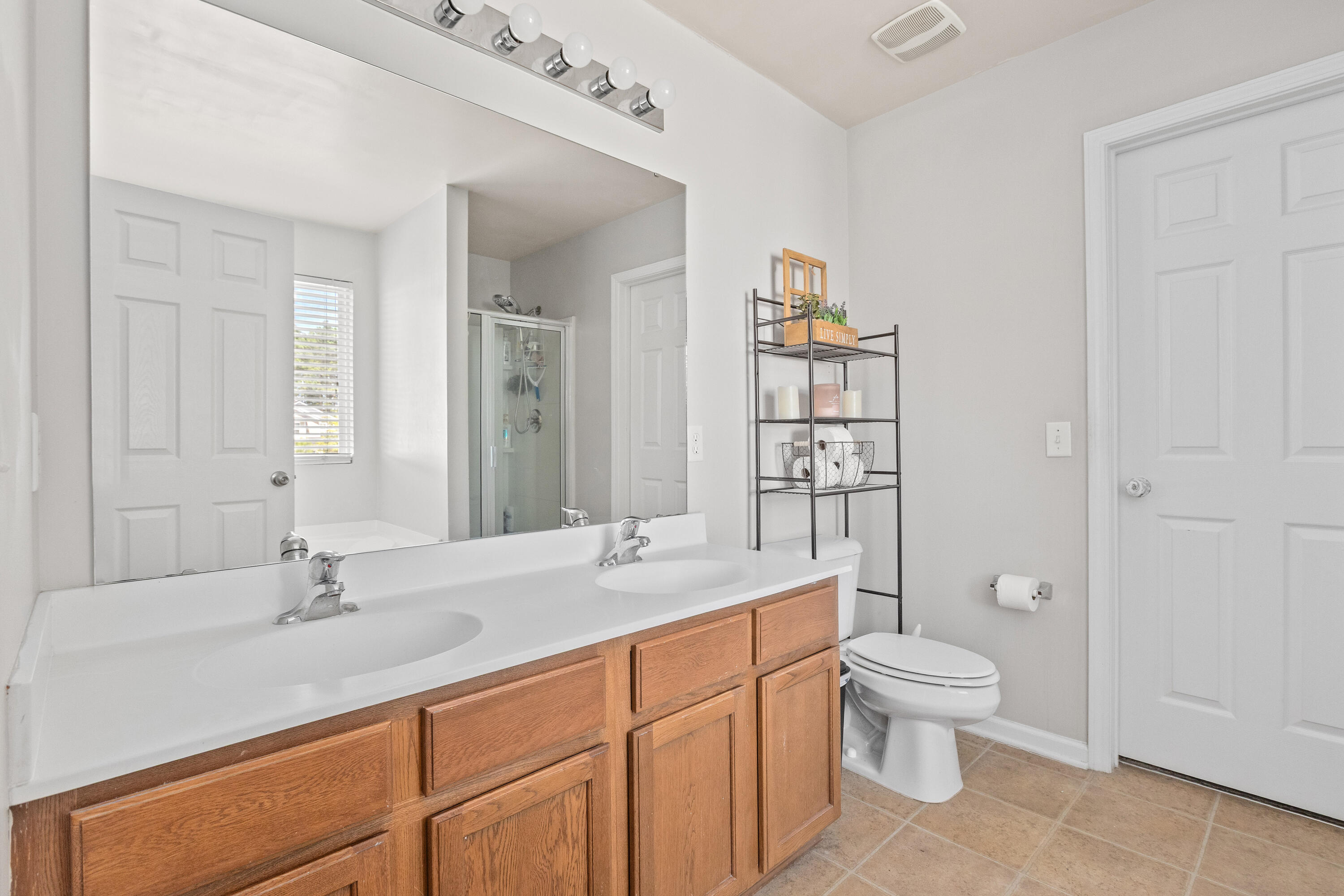 338 Peters Creek Drive, Summerville