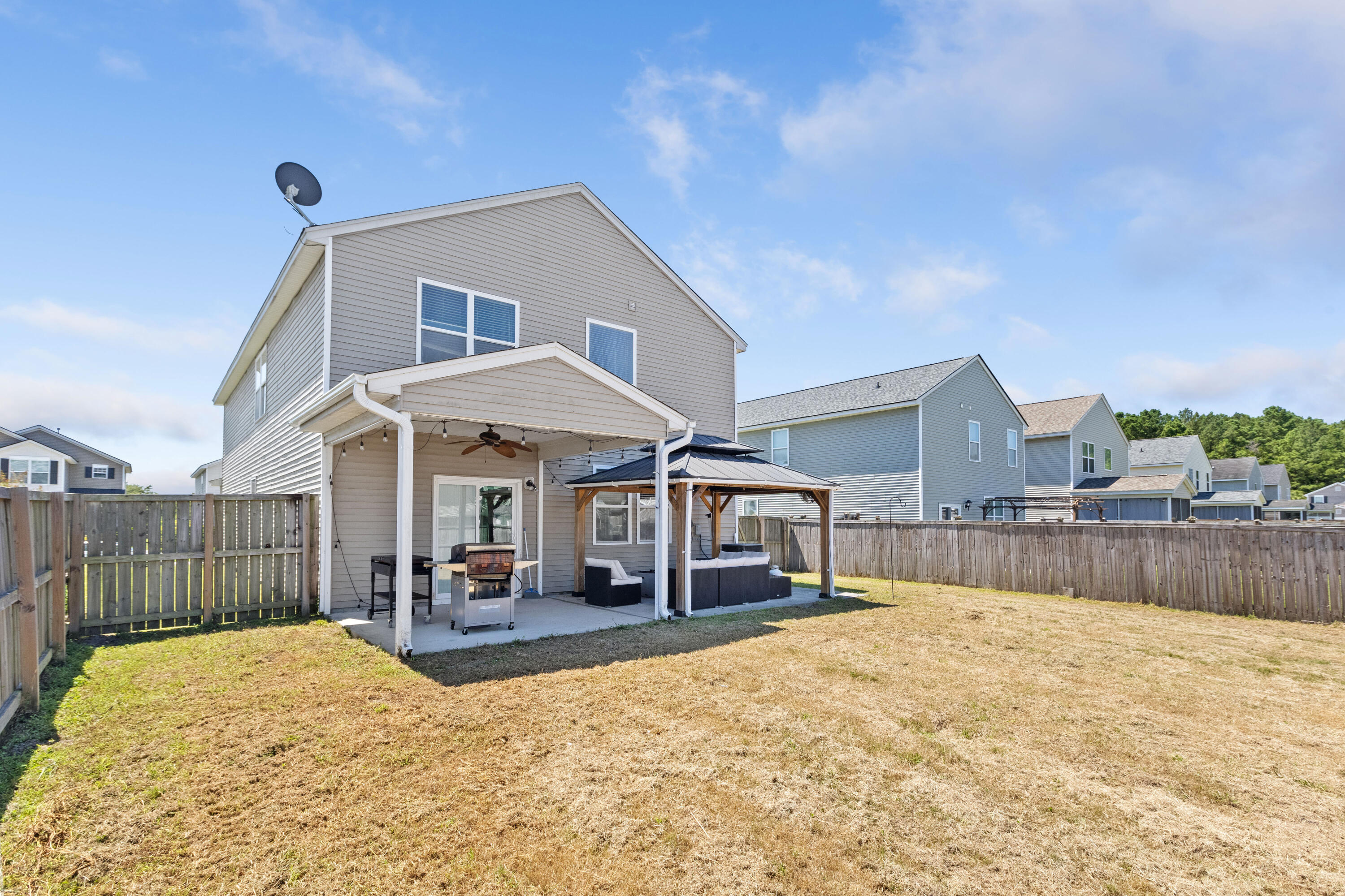 338 Peters Creek Drive, Summerville