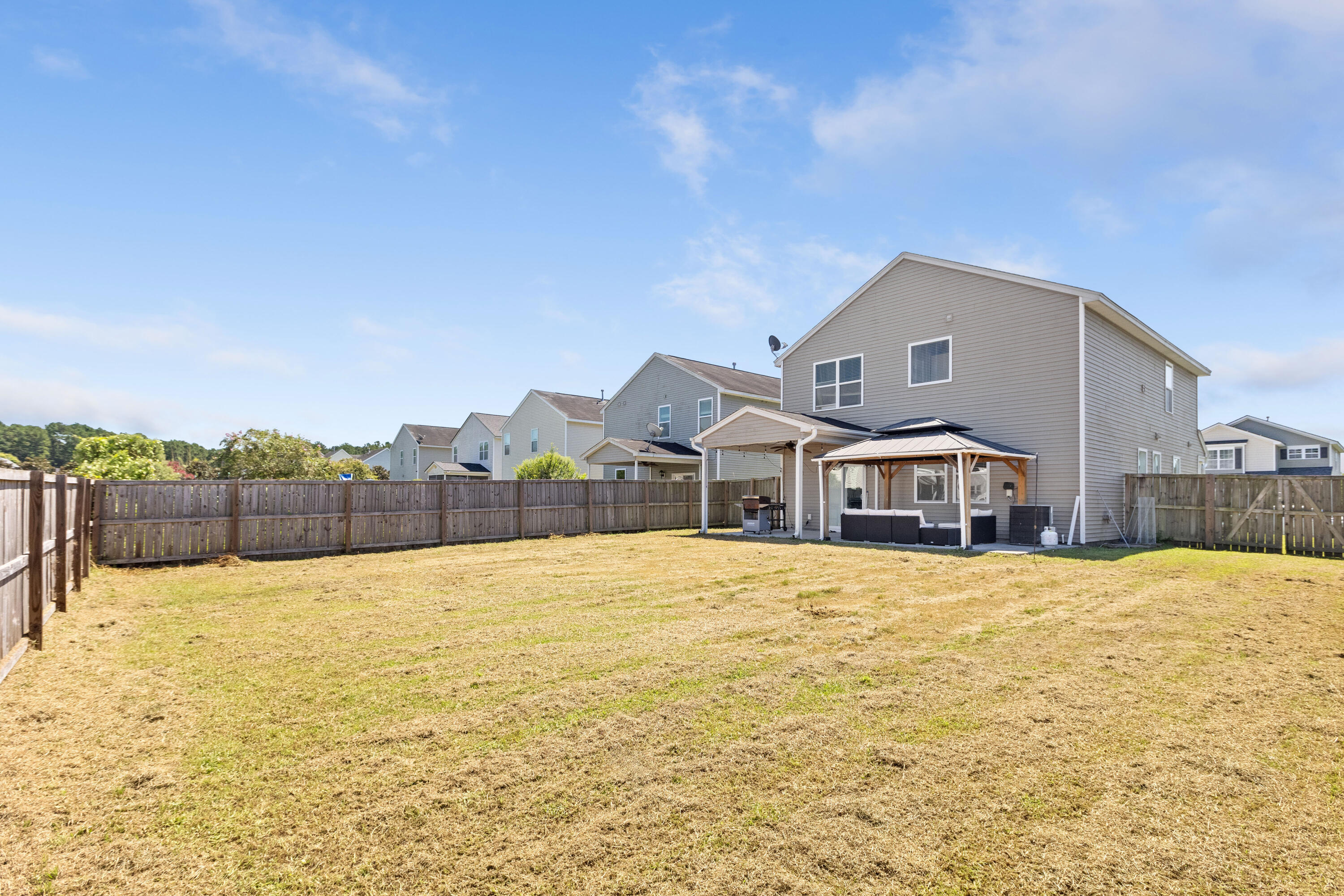 338 Peters Creek Drive, Summerville