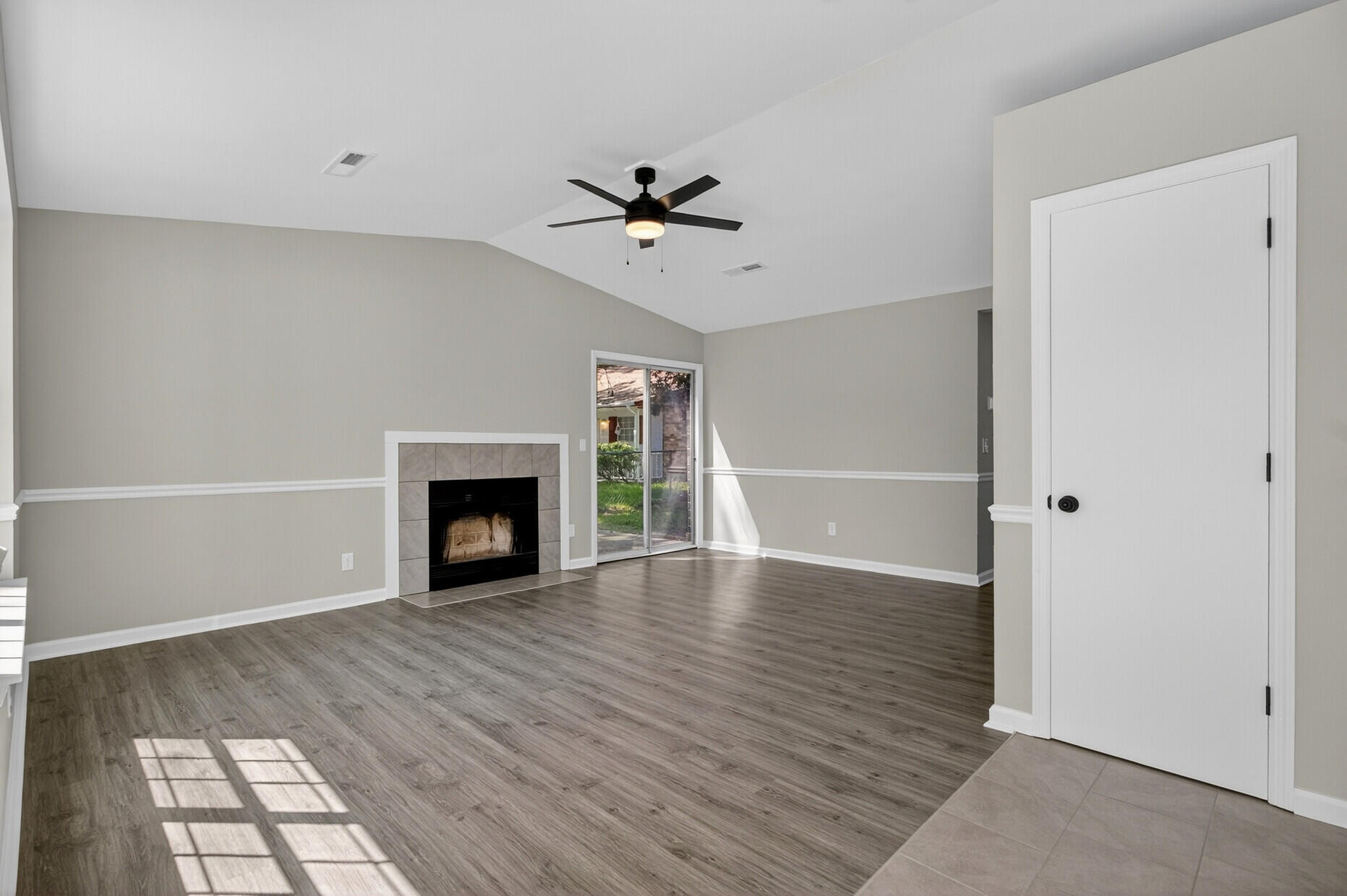 9512 Raven Drive