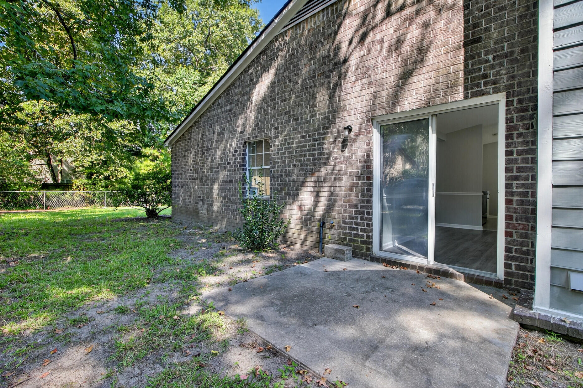 9512 Raven Drive
