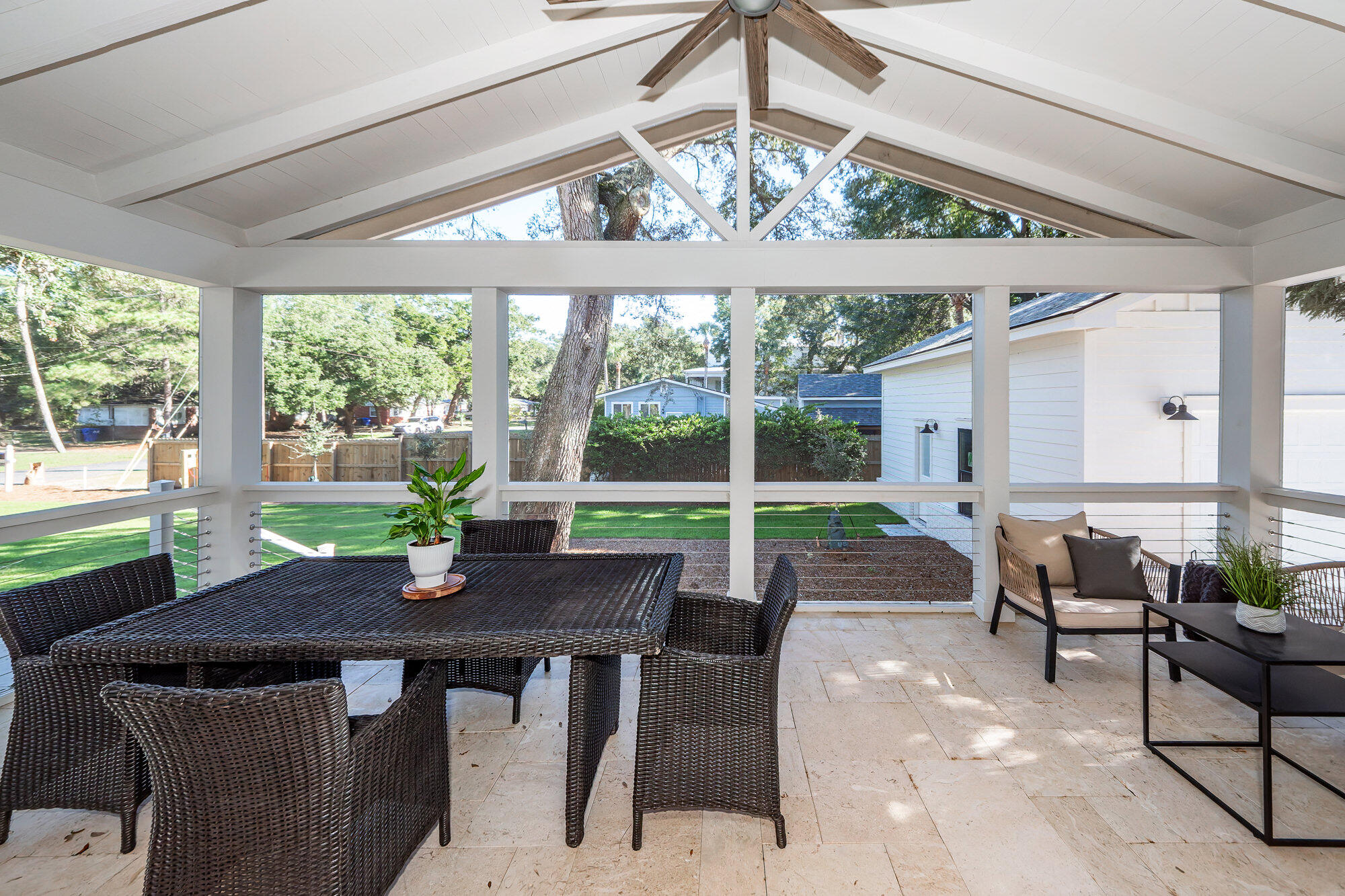 2404 Waterway Boulevard