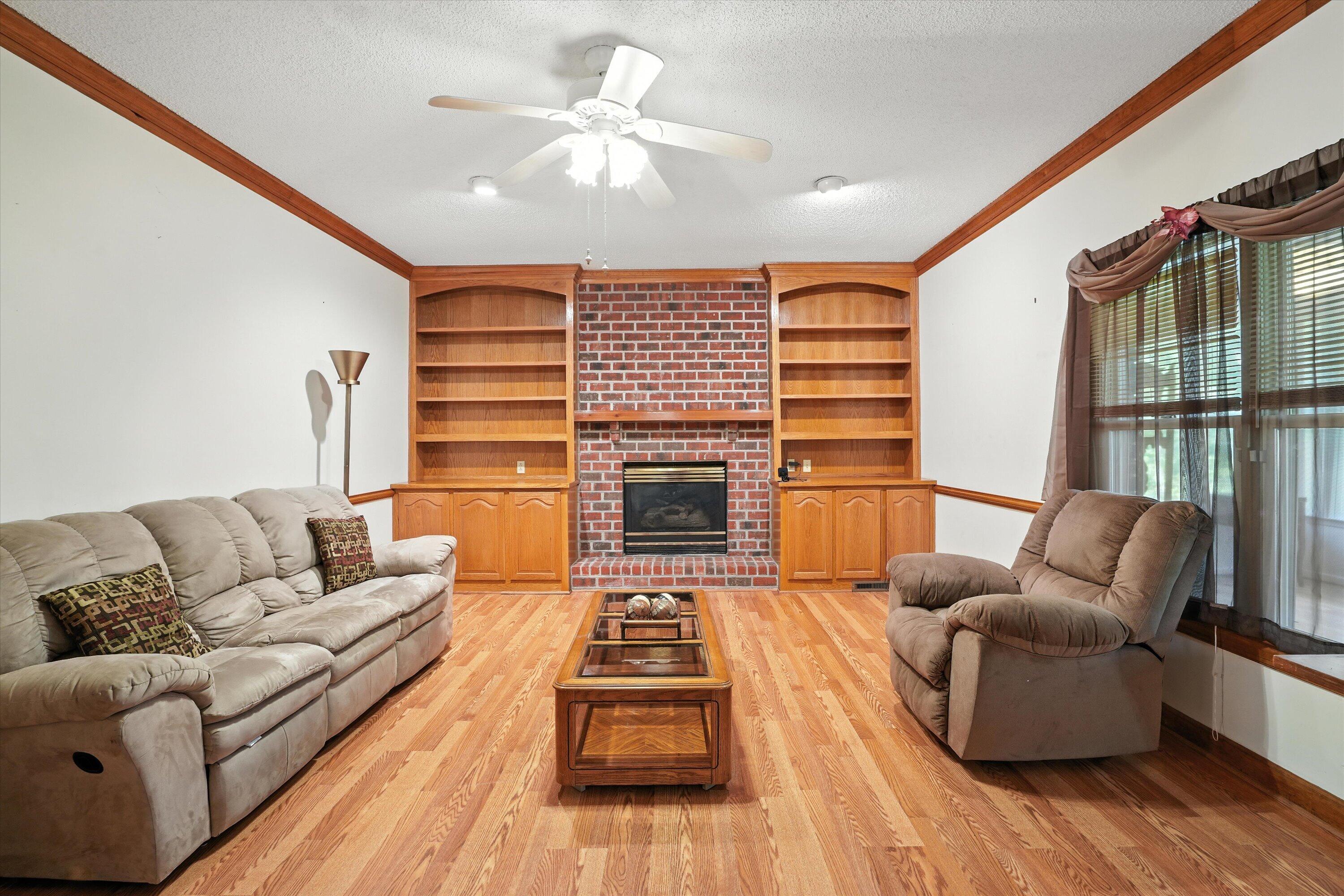 160 Scalybark Road, Summerville