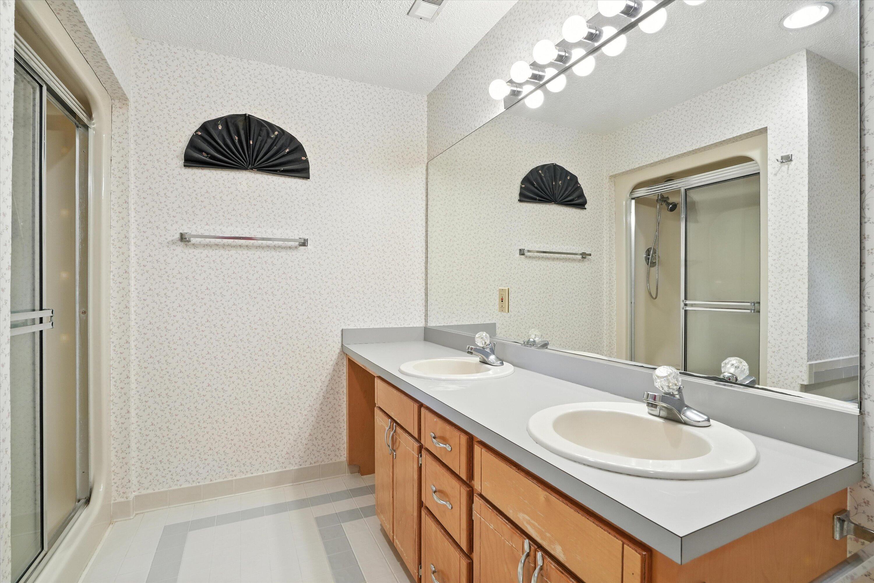 160 Scalybark Road, Summerville